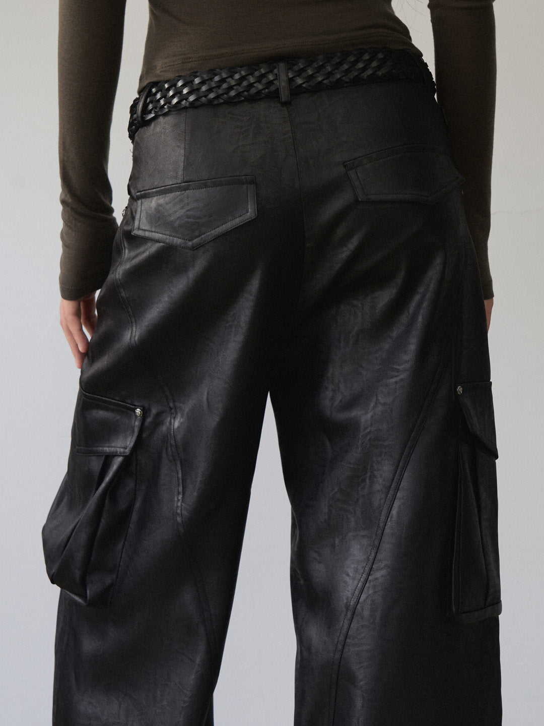 VIA PITTI VIABP482 Large pocket workwear wide leg pants