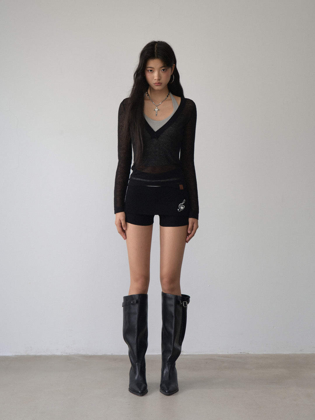 VIA PITTI VIACK500 Fake two piece neck hanging V-neck sweaters