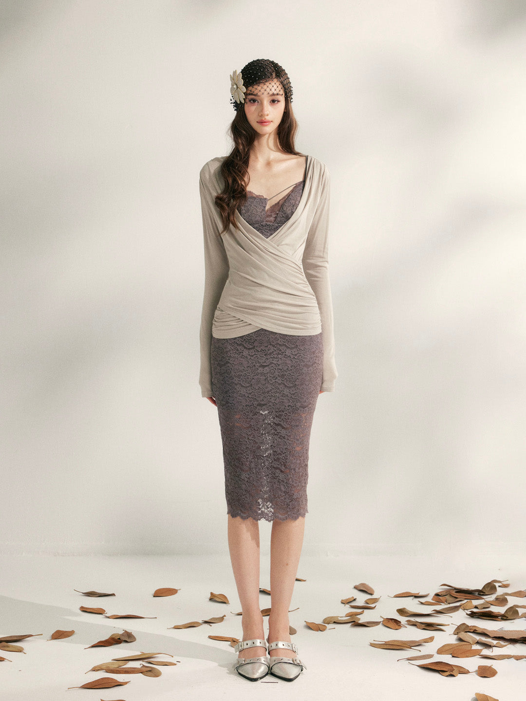 YZZI HE V-neck pleated waist cinching top