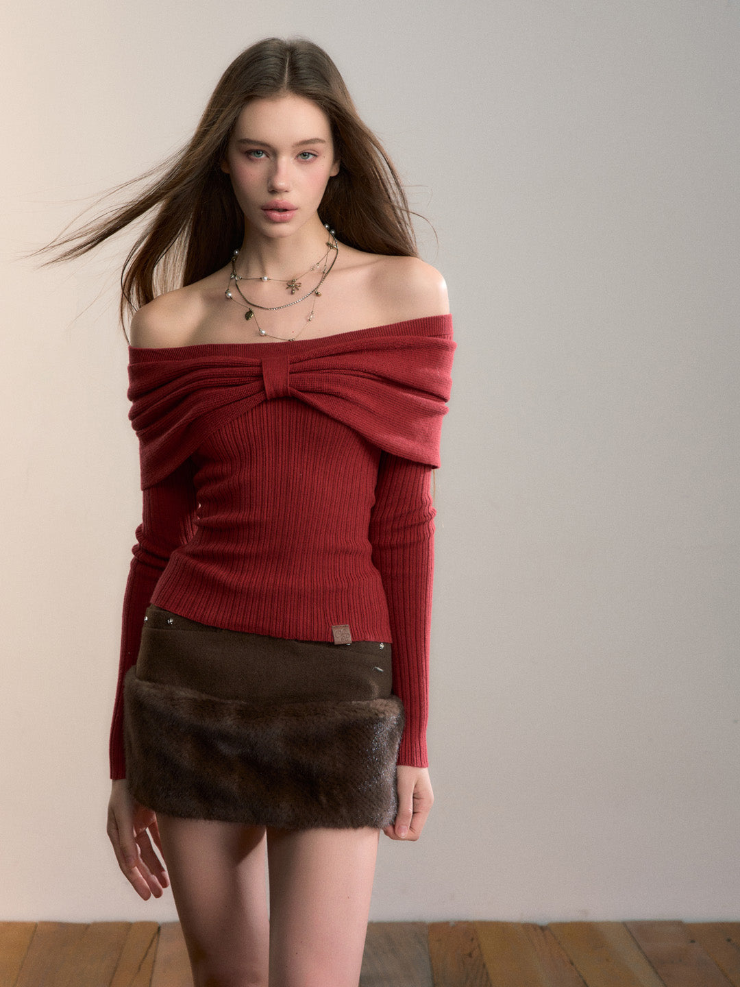 VIA PITTI VIADK714 Large bow off shoulder woolen top