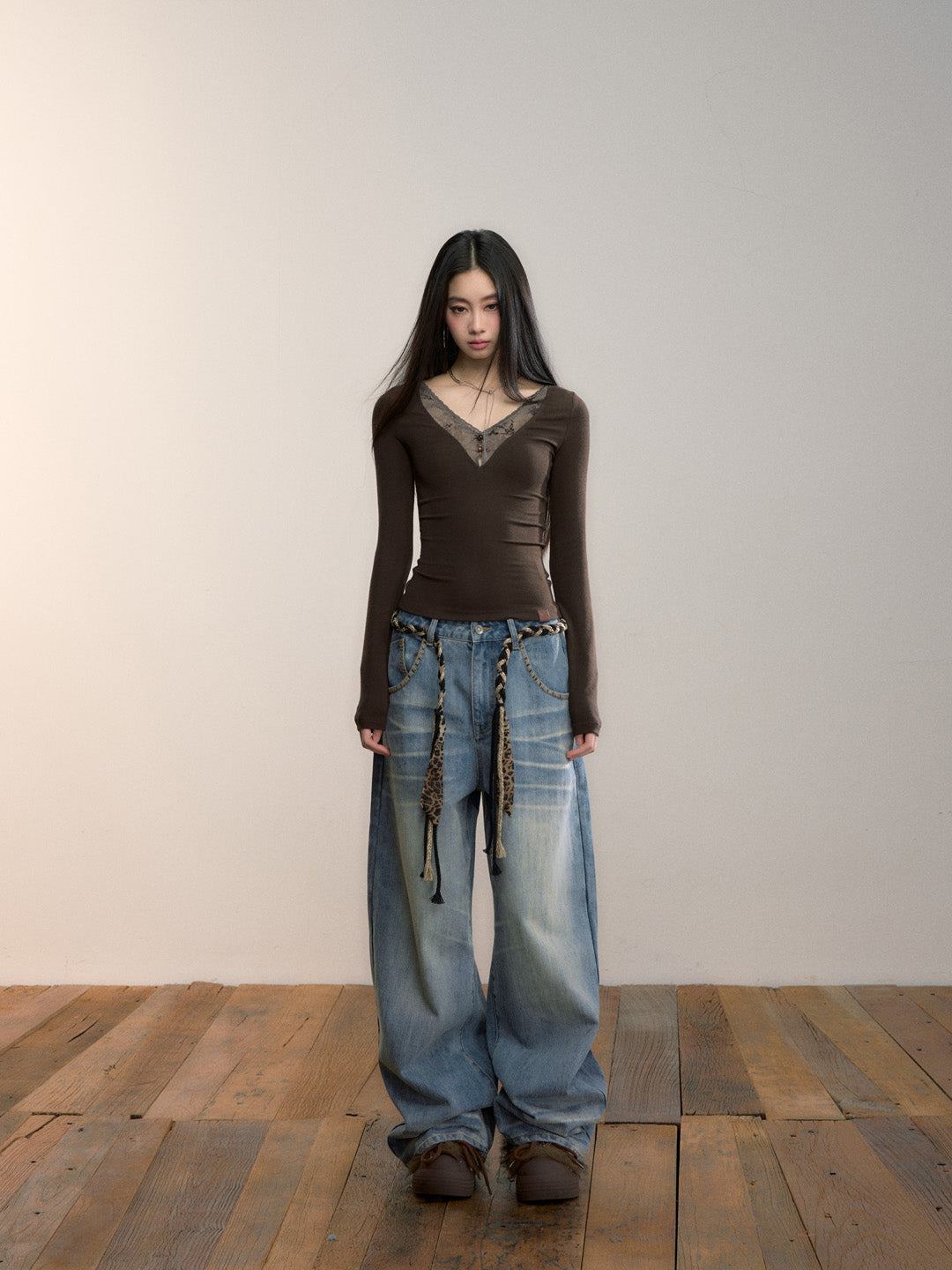 VIA PITTI VIADTP696 Lace collar patchwork base long sleeved top