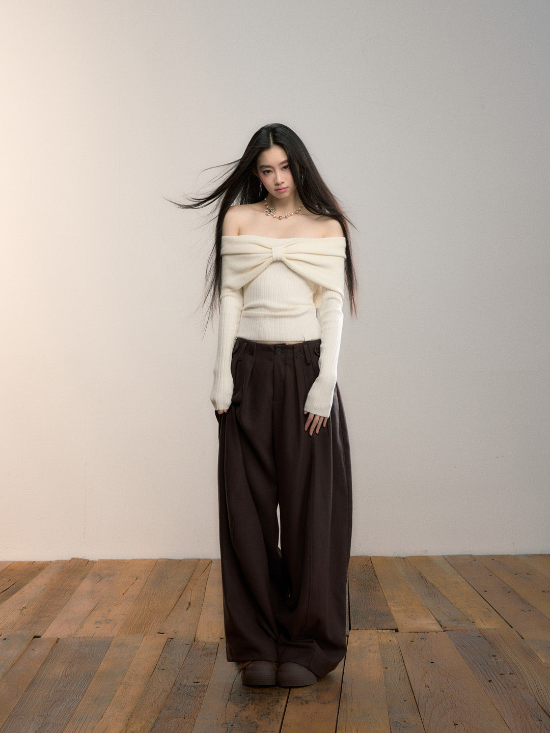 VIA PITTI VIADK714 Large bow off shoulder woolen top