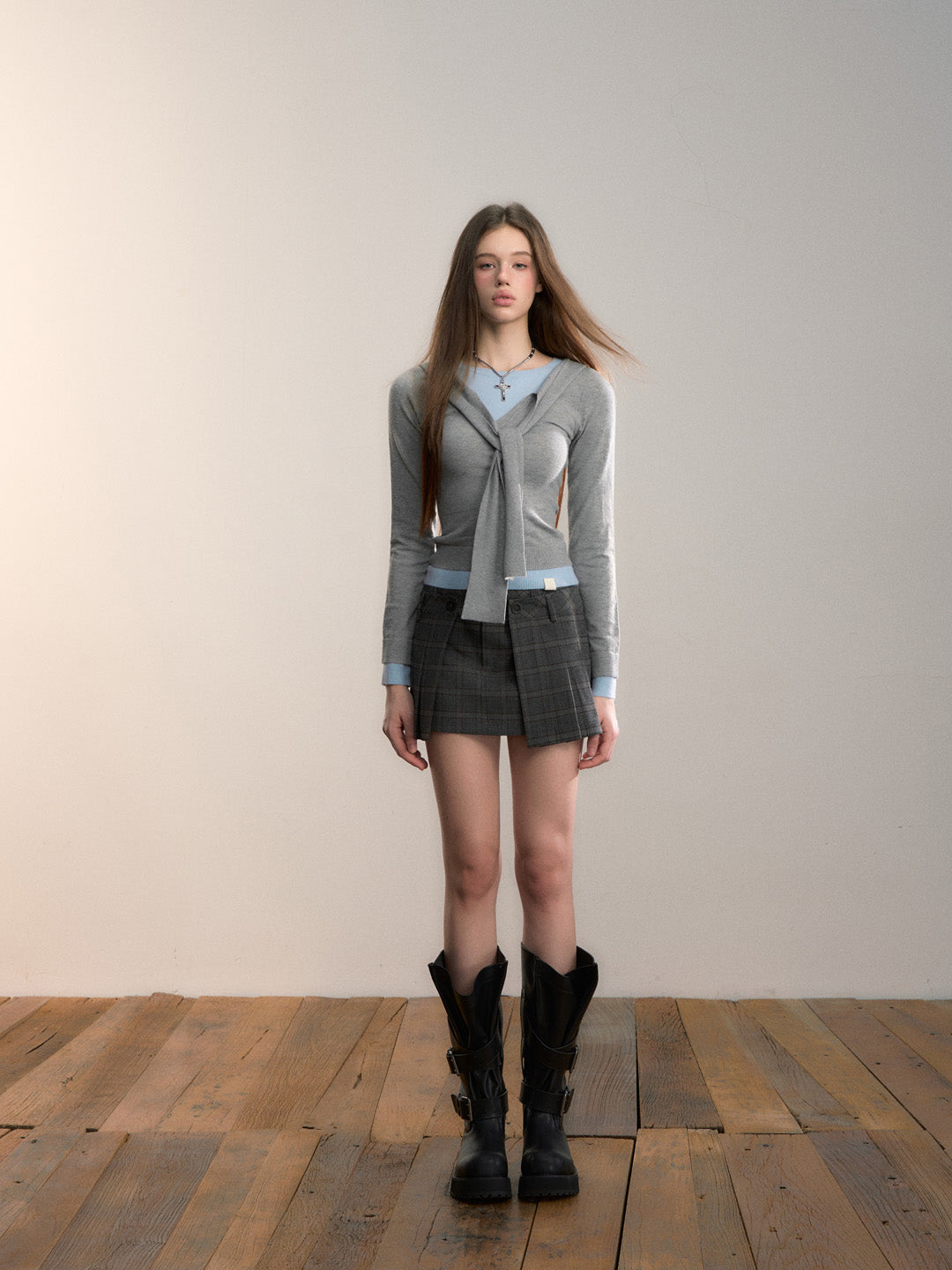 VIA PITTI VIADK716 Fake two contrasting colored woolen fabric base top