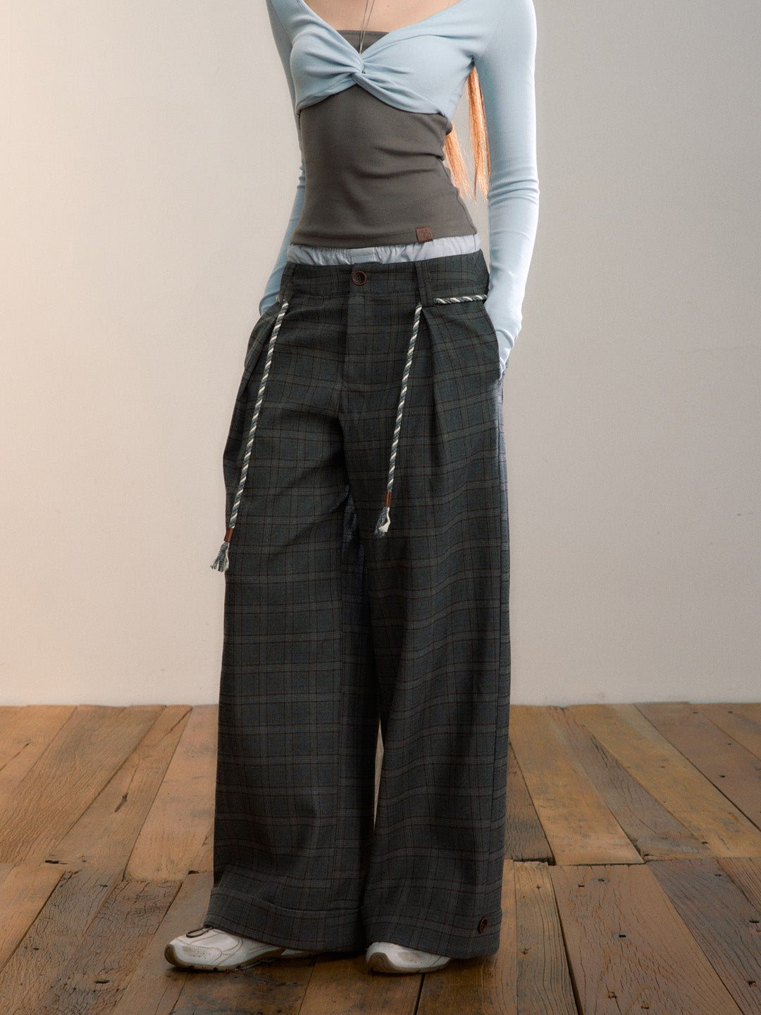 VIA PITTI VIADS649 Double waisted plaid wool casual pants