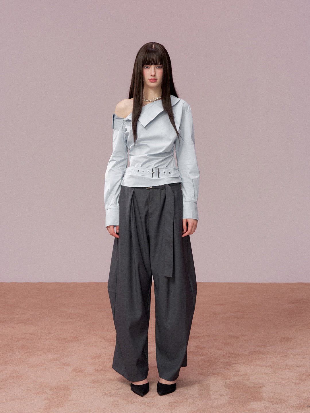 VIA PITTI V25ATP009 Irregular off shoulder shirt