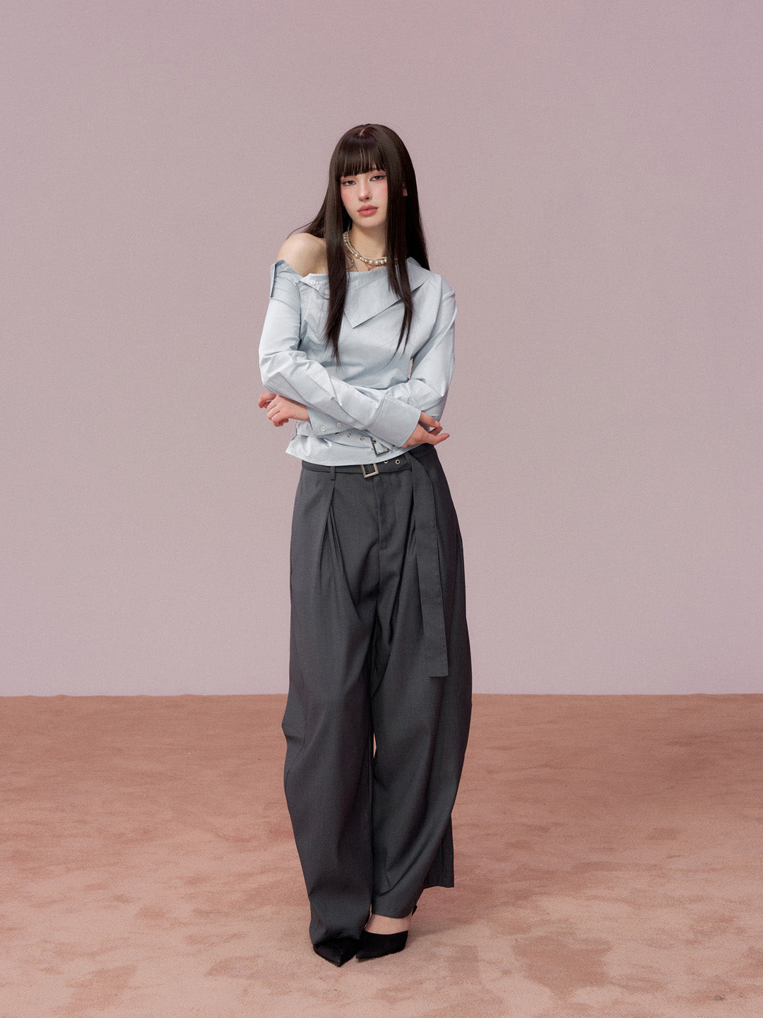 VIA PITTI V25ATP009 Irregular off shoulder shirt