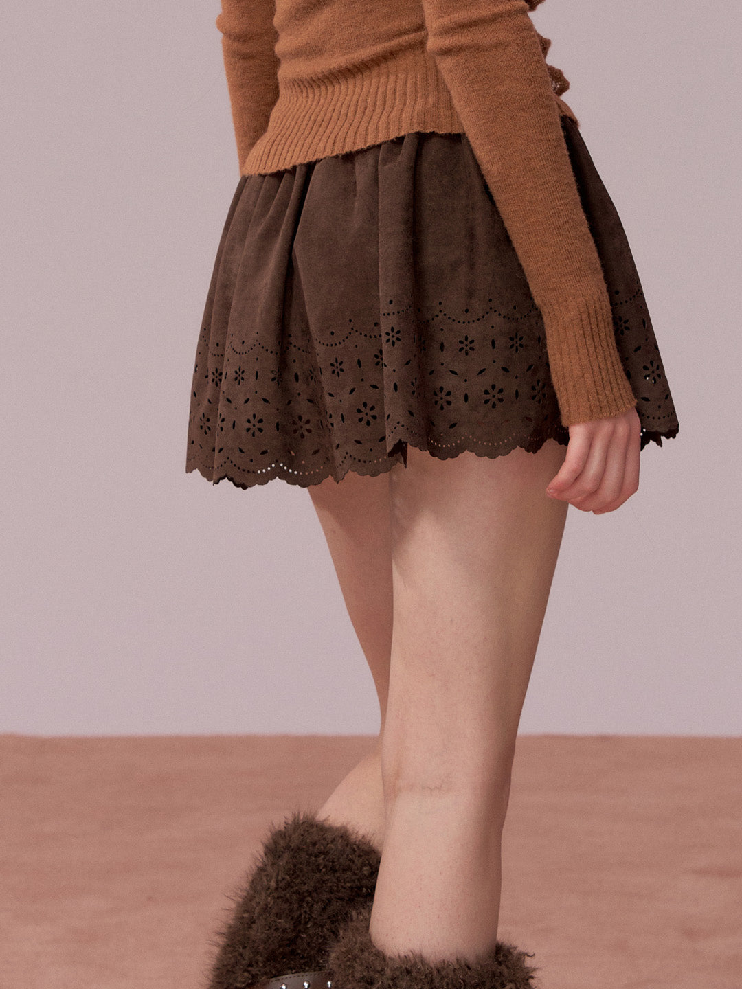 VIA PITTI VIADS702 Embroidered suede skirt
