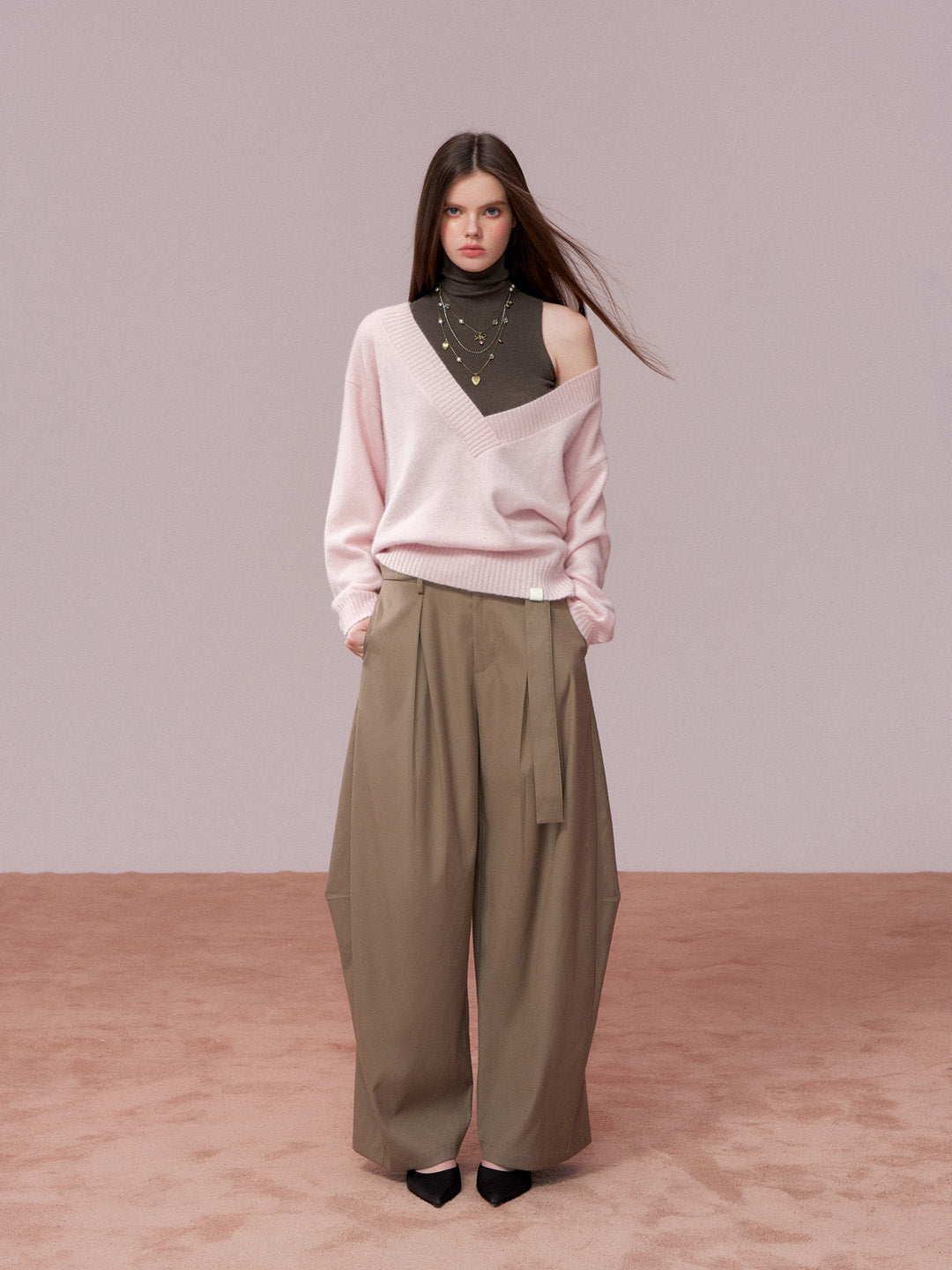 VIA PITTI VIADK781 Heavy wool big V-neck loose sweater