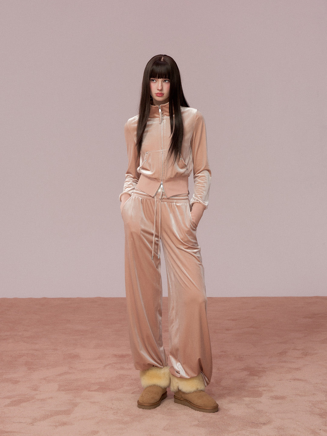 VIA PITTI VIADC718&amp;VIADC719 Velvet sporty casual sweatshirt + pants