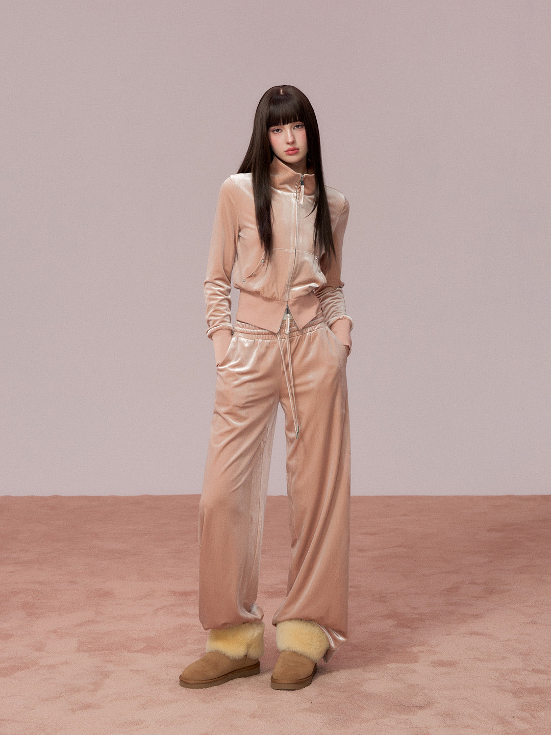 VIA PITTI VIADC718&amp;VIADC719 Velvet sporty casual sweatshirt + pants