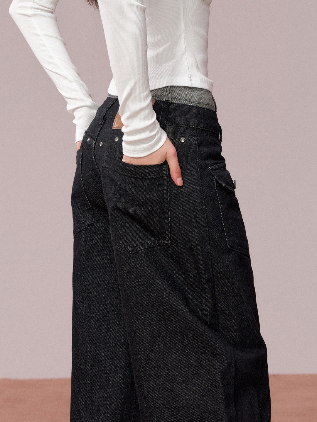 VIA PITTI VIADP650 Double waisted contrasting colors denim pants