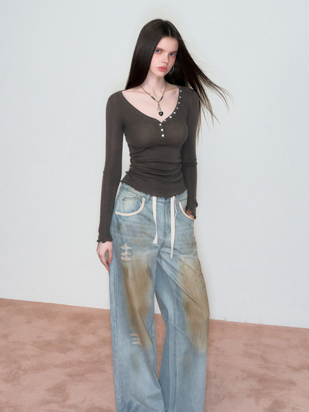 VIA PITTI VIAAK866 Versatile basic waist cinching wool base sweater