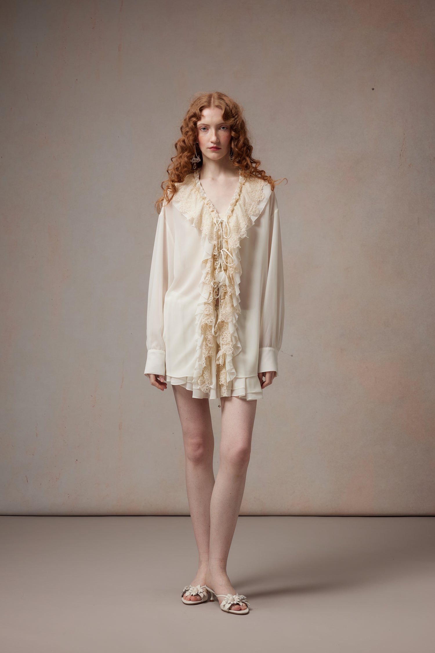 Fa Sogno FSN26PS-SHT-03 Lace blouse
