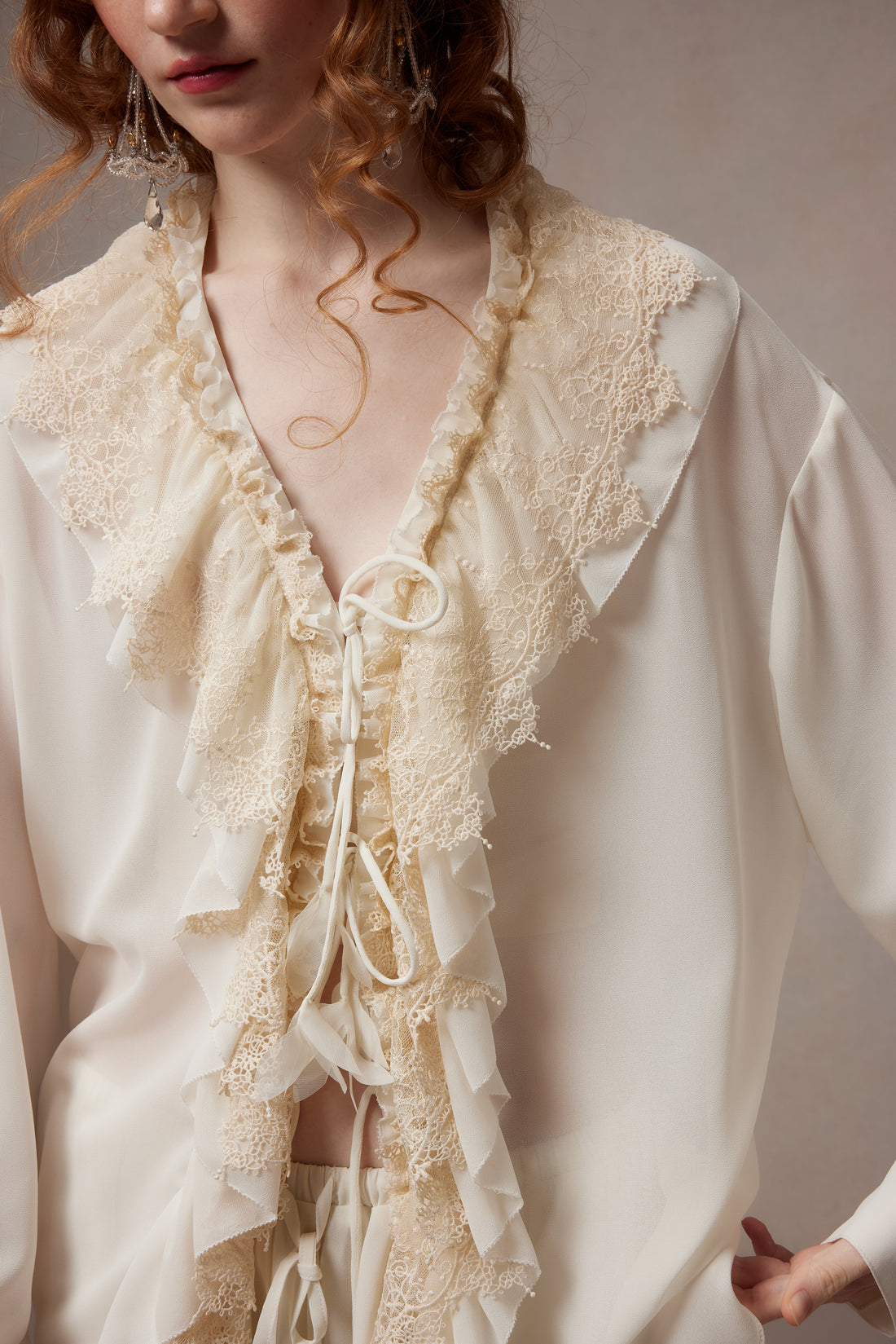 Fa Sogno FSN26PS-SHT-03 Lace blouse