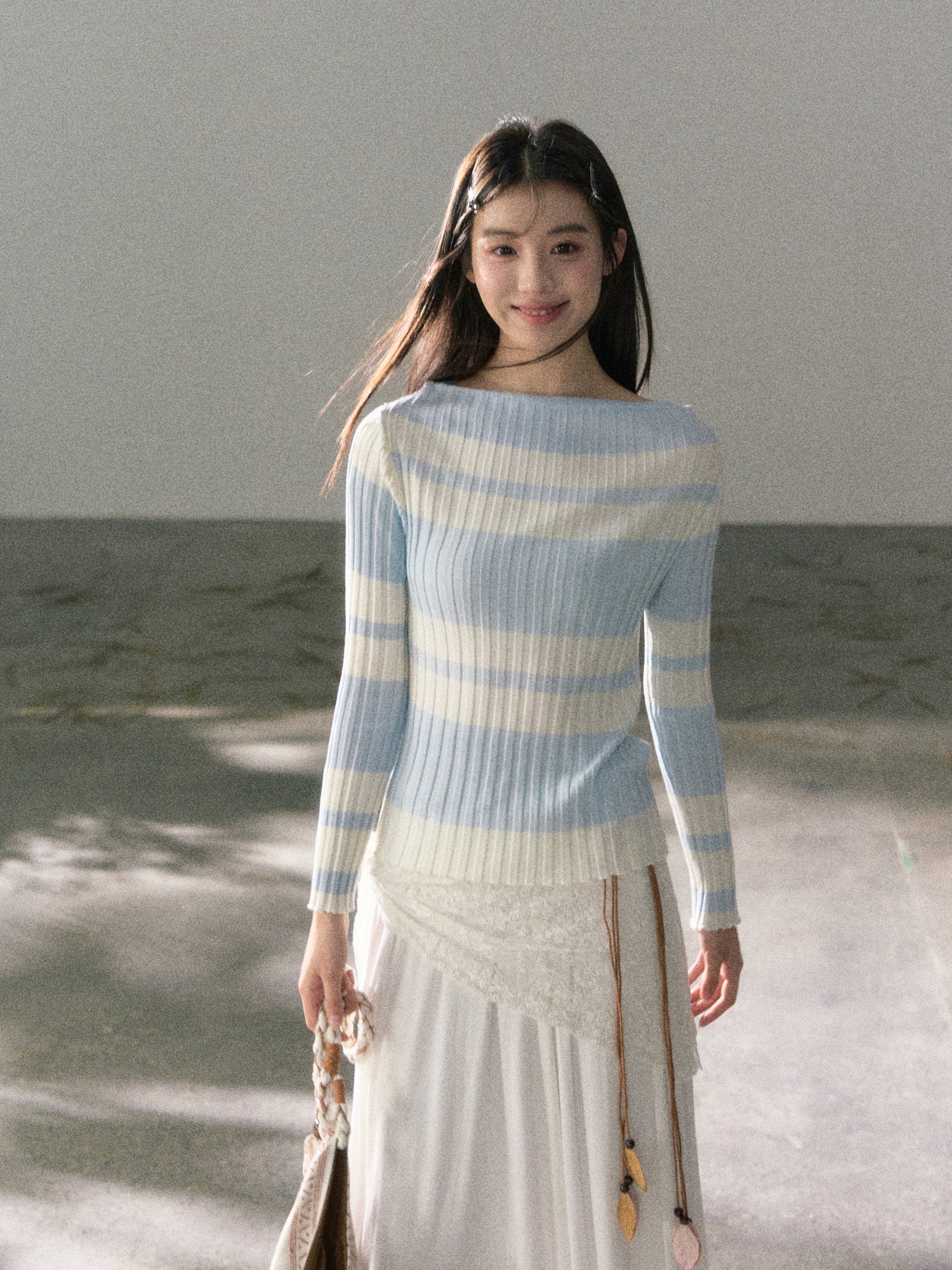 Lafreedom LAF360101 Clear and slim fit bright color striped knitted top