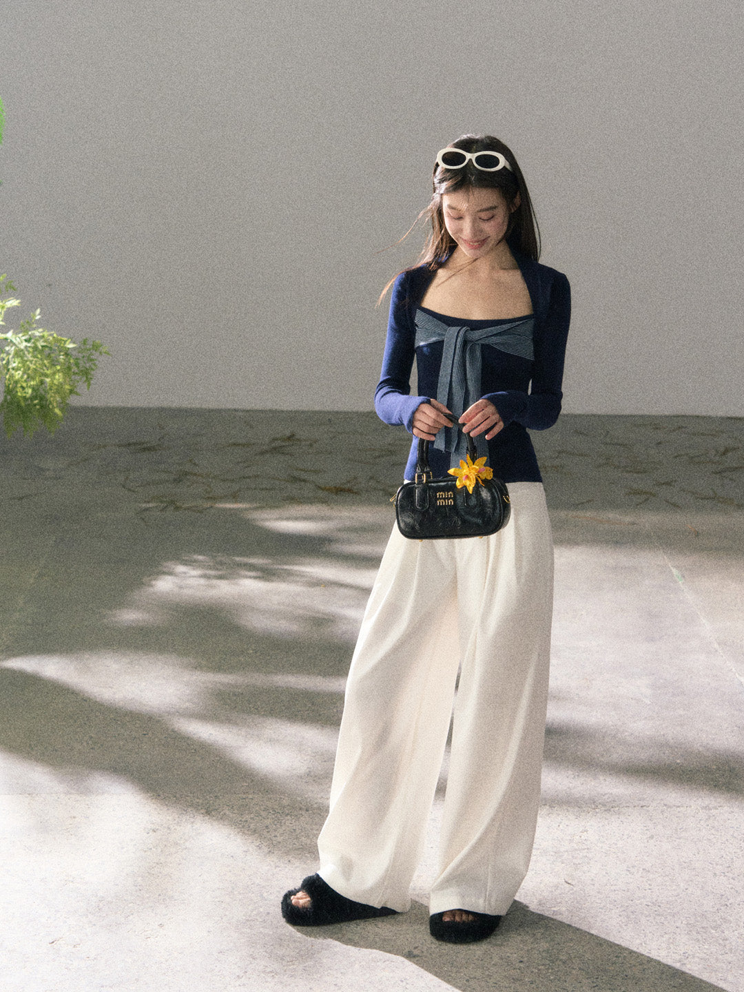 Lafreedom LAF360105 Square neck slimming ribbon knitted top