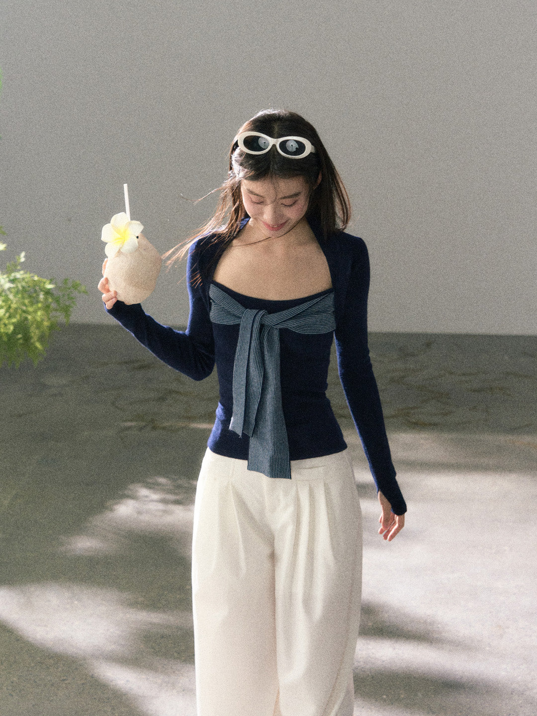 Lafreedom LAF360105 Square neck slimming ribbon knitted top