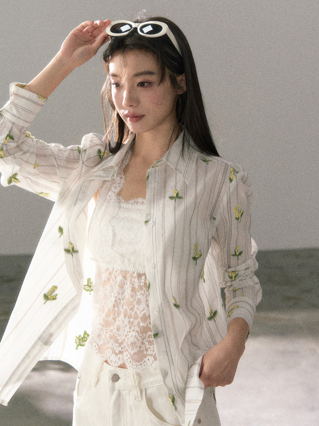 Lafreedom LAF360111 Embroidered vacation style shirt