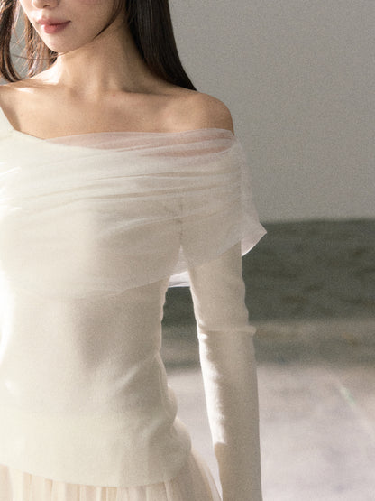 Lafreedom LAF360121 Off shoulder chiffon slim fit top(2color)