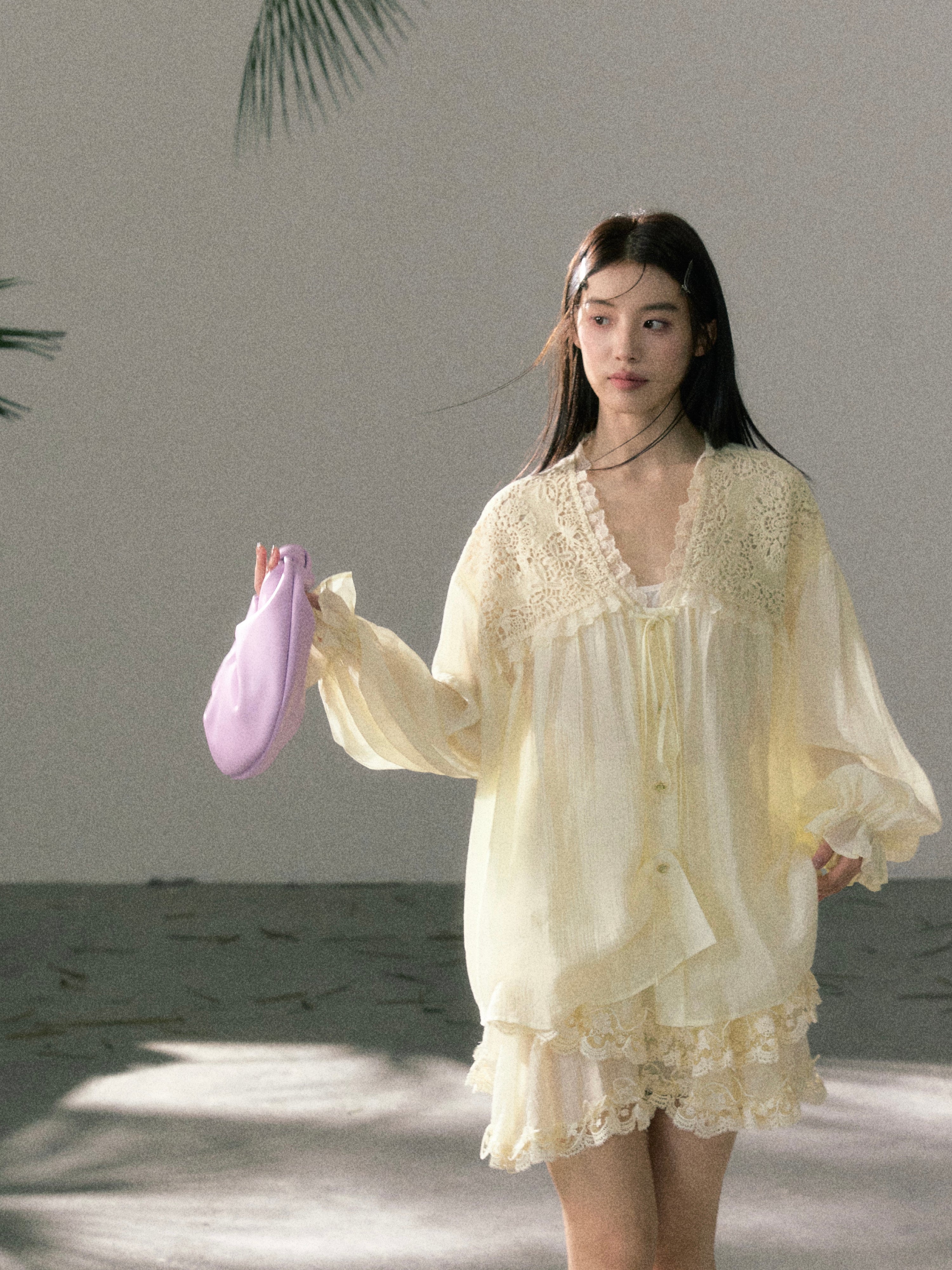 Lafreedom LAF360408&amp;LAF360409 Light yellow French hollow lace vacation style shirt + skirt
