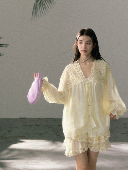 Lafreedom LAF360408&amp;LAF360409 Light yellow French hollow lace vacation style shirt + skirt