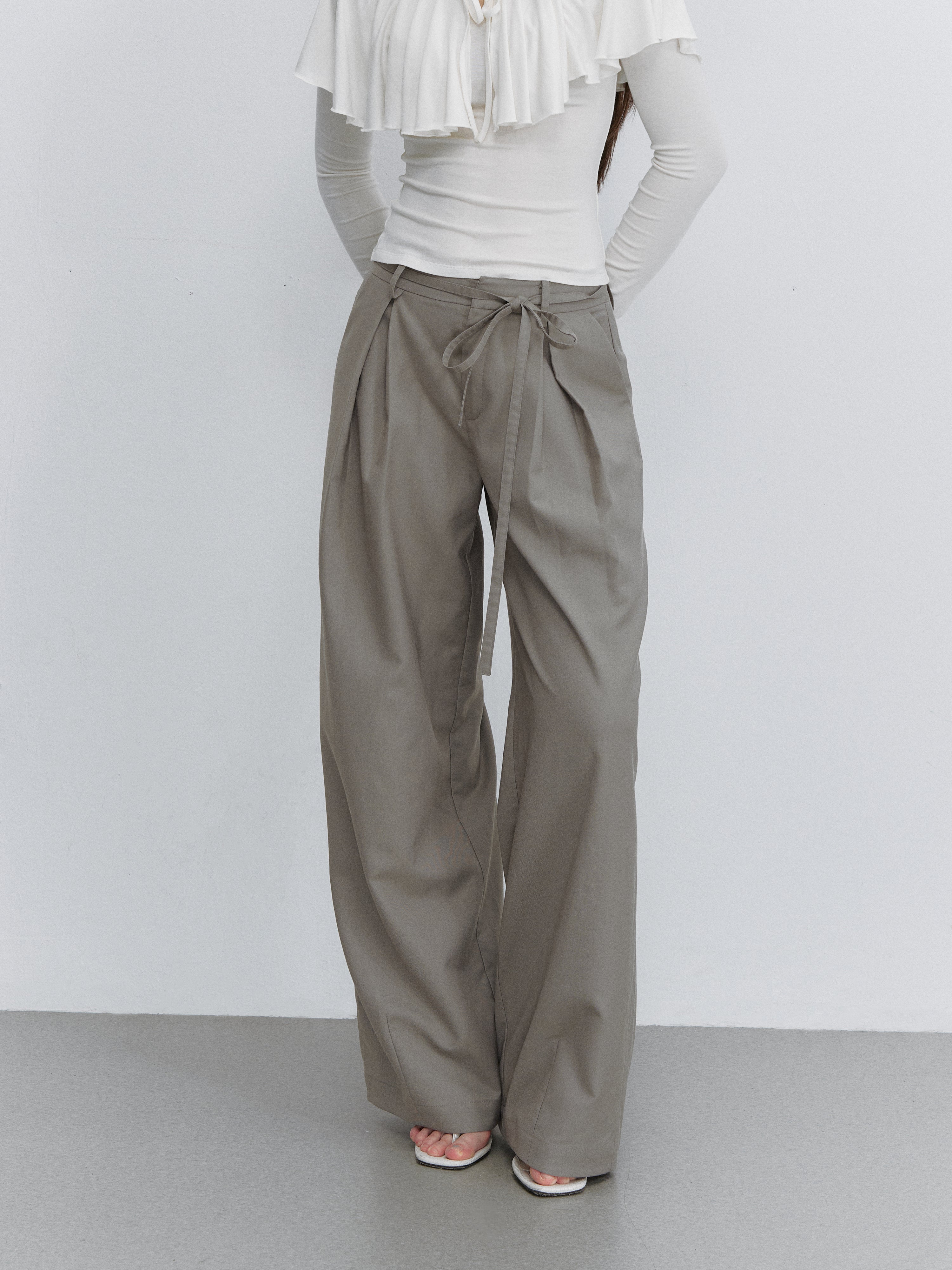VIA PITTI VIACP6203 Bow-Tie Strap Pleated Trousers
