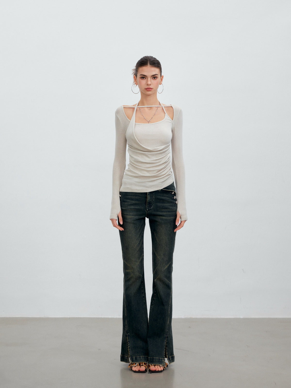 VIA PITTI VIACT6306 Halter-Neck Asymmetric Pleated Top