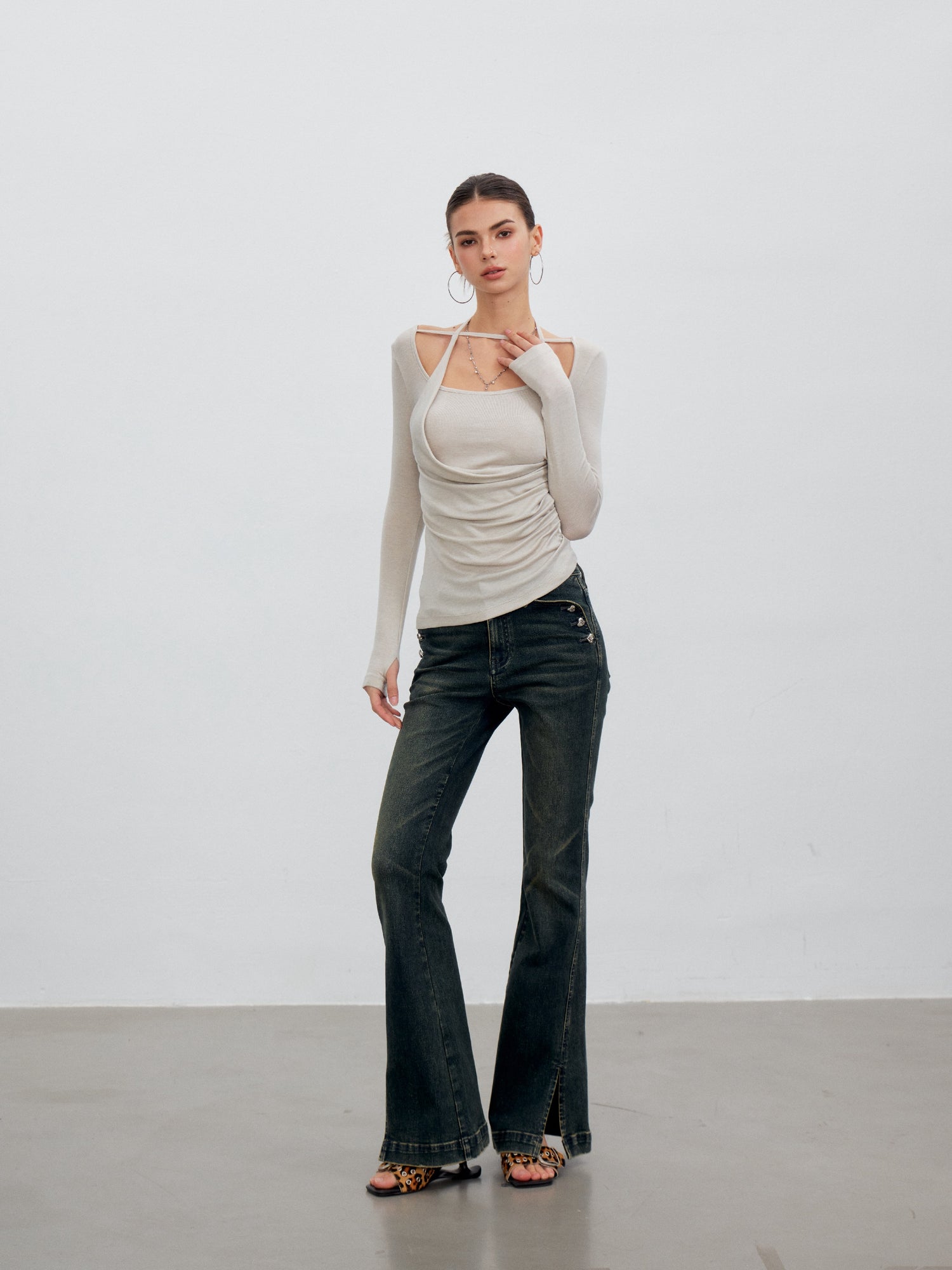 VIA PITTI VIACT6306 Halter-Neck Asymmetric Pleated Top