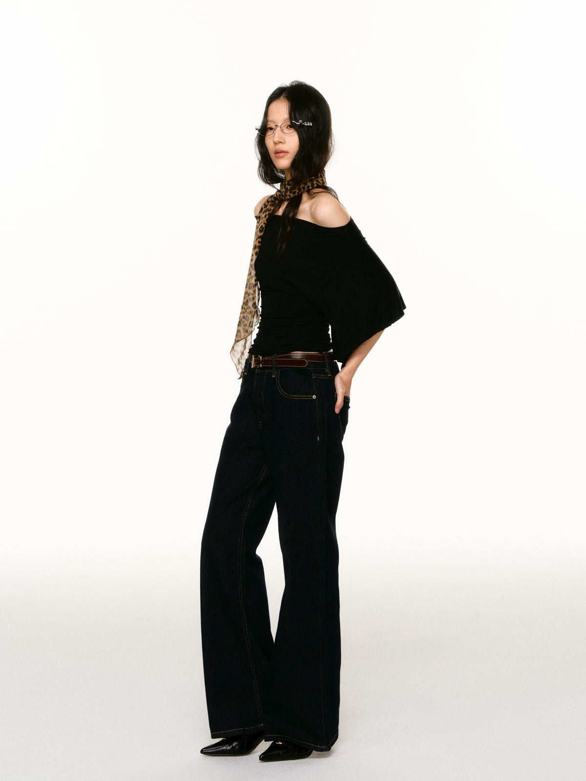 LAFREEDOM LAF360801 Asymmetric Bud-Sleeve T-Shirt