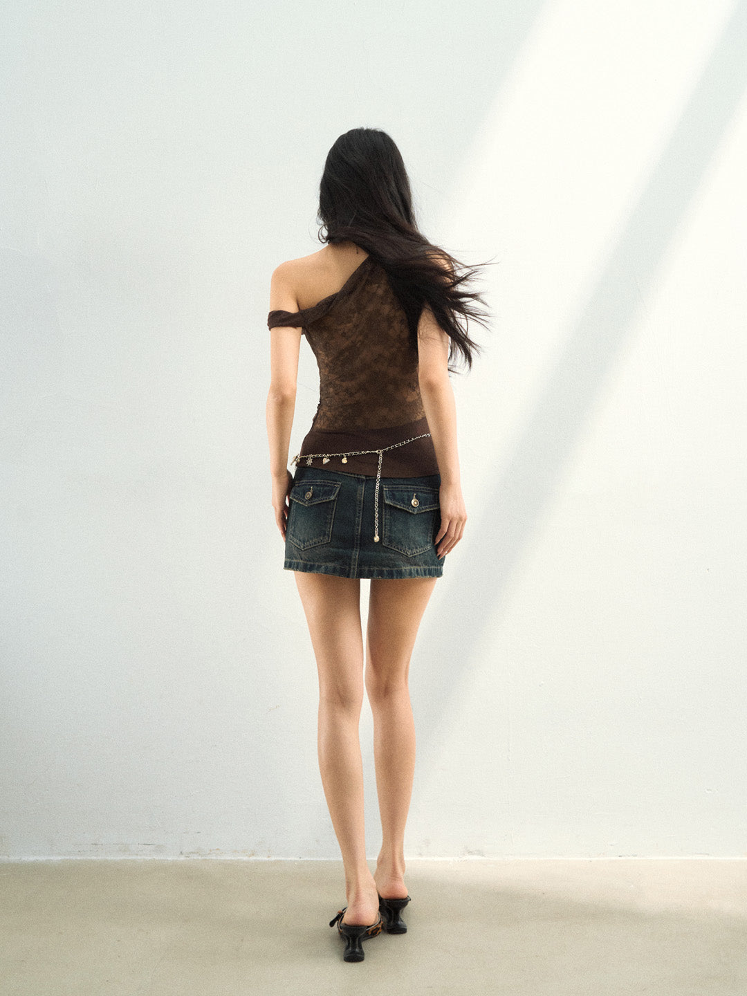 VIA PITTI VIAAT894 Off shoulder back hollow lace patchwork short sleeved shirt