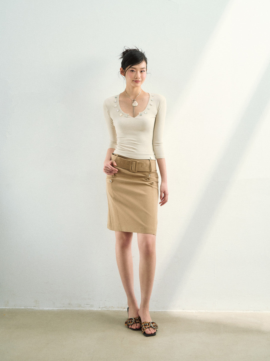 VIA PITTI VIAAS837 Thick waistband design skirt