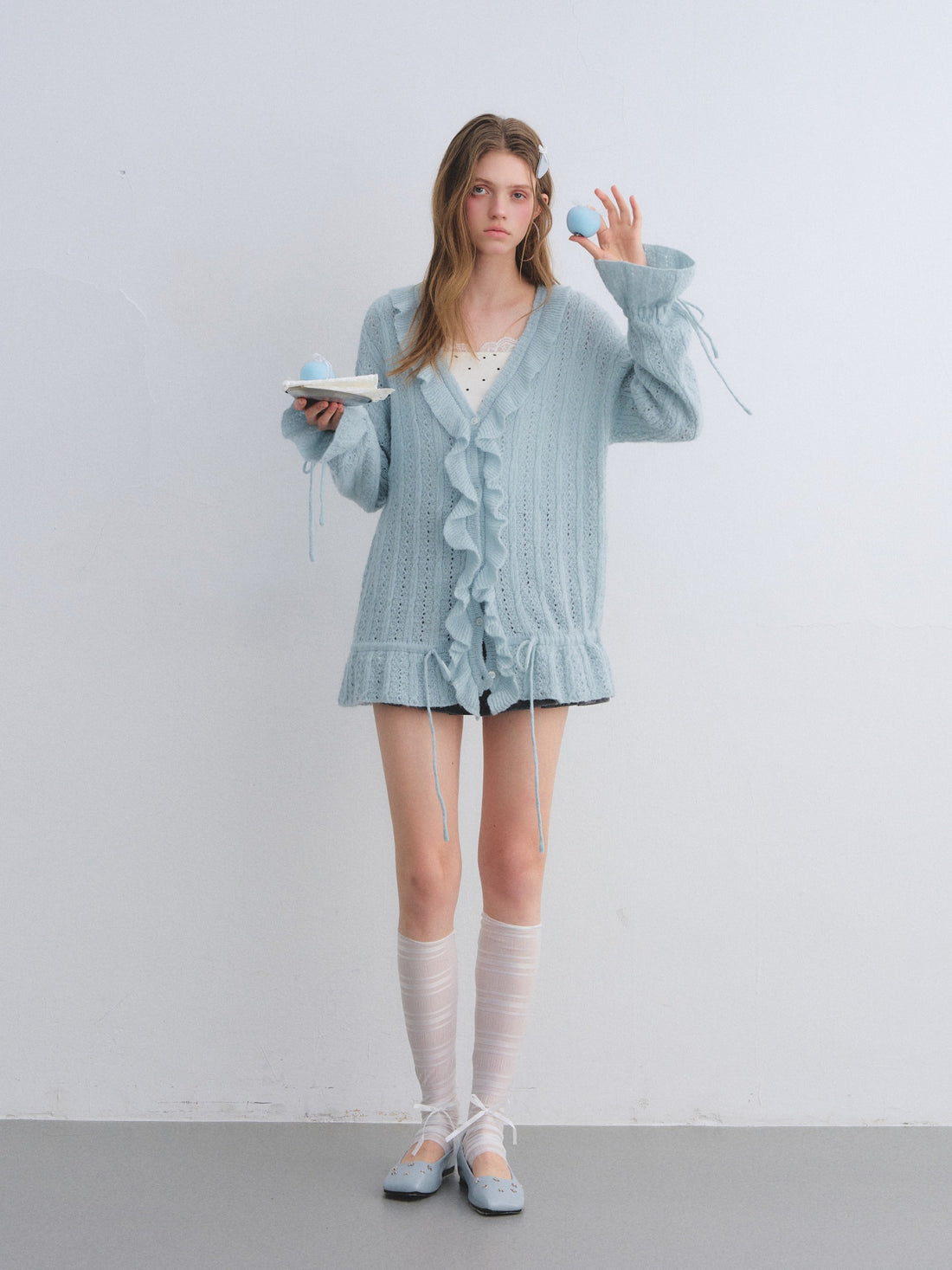 AsGony ASG25650 Woolen pleated hollow knitted cardigan