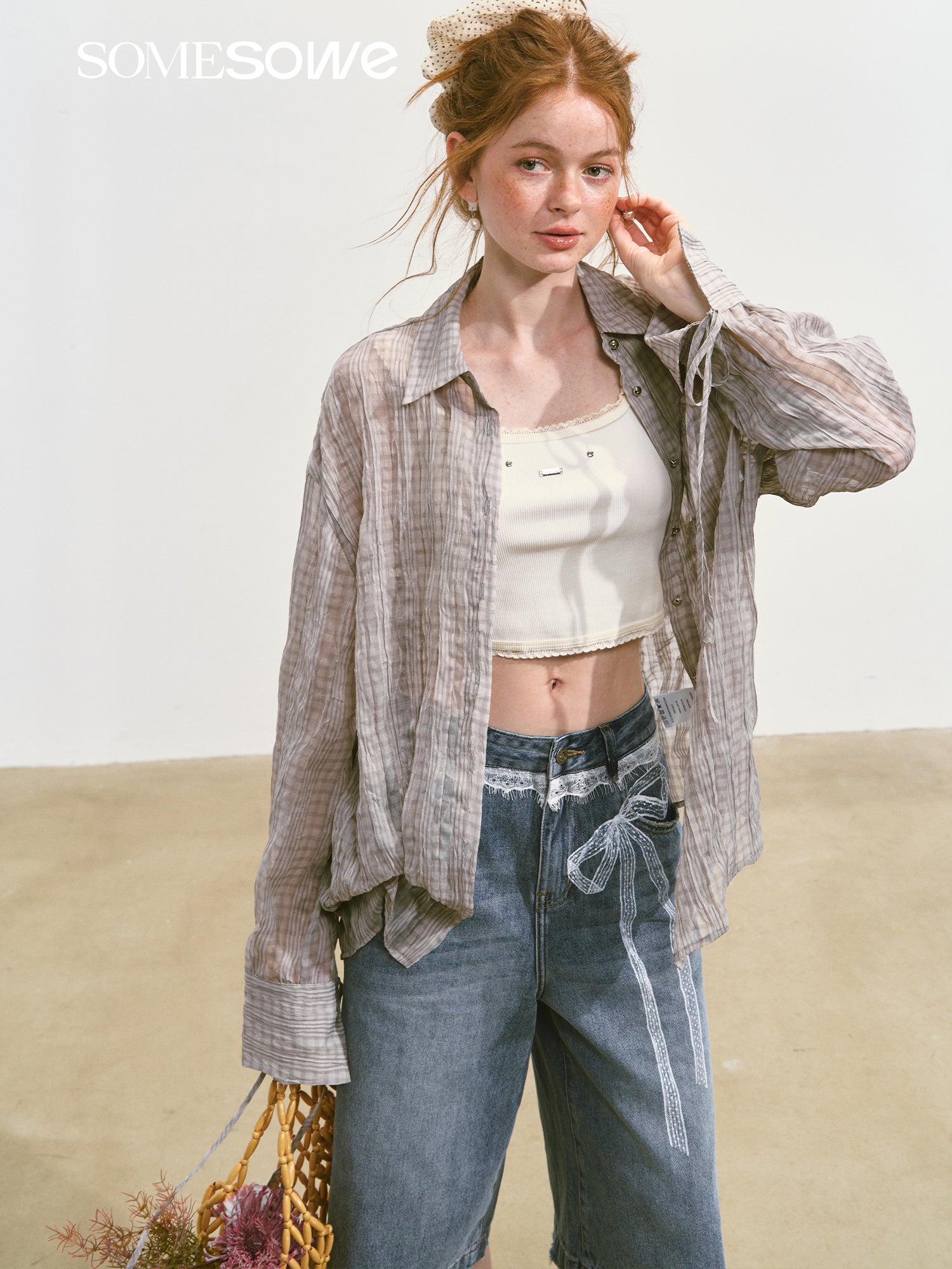SOMESOWE S2508104 Pleated slightly transparent shirt (2color)