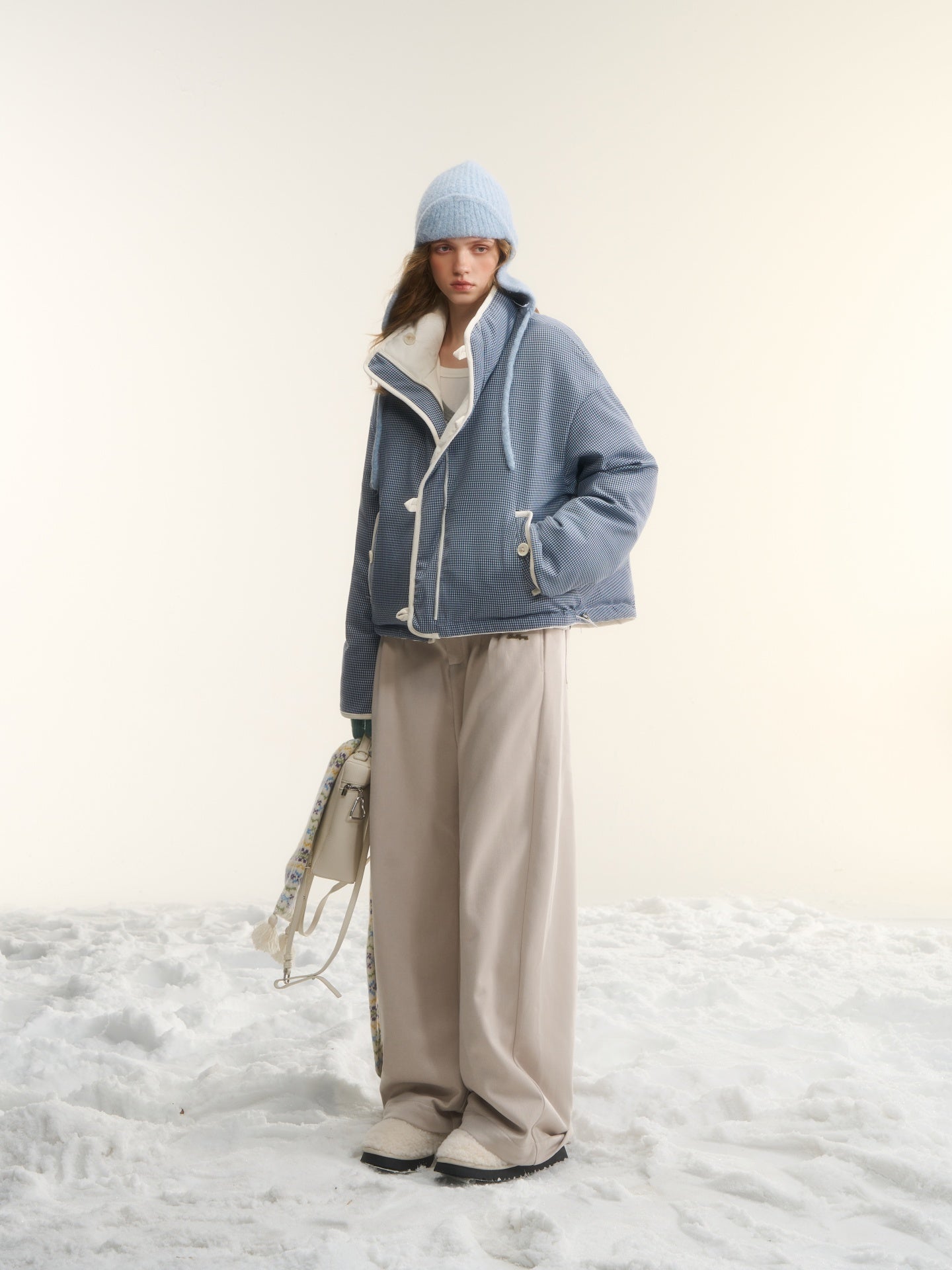 AsGony ASG25528 White duck down double-sided checkered short down jacket