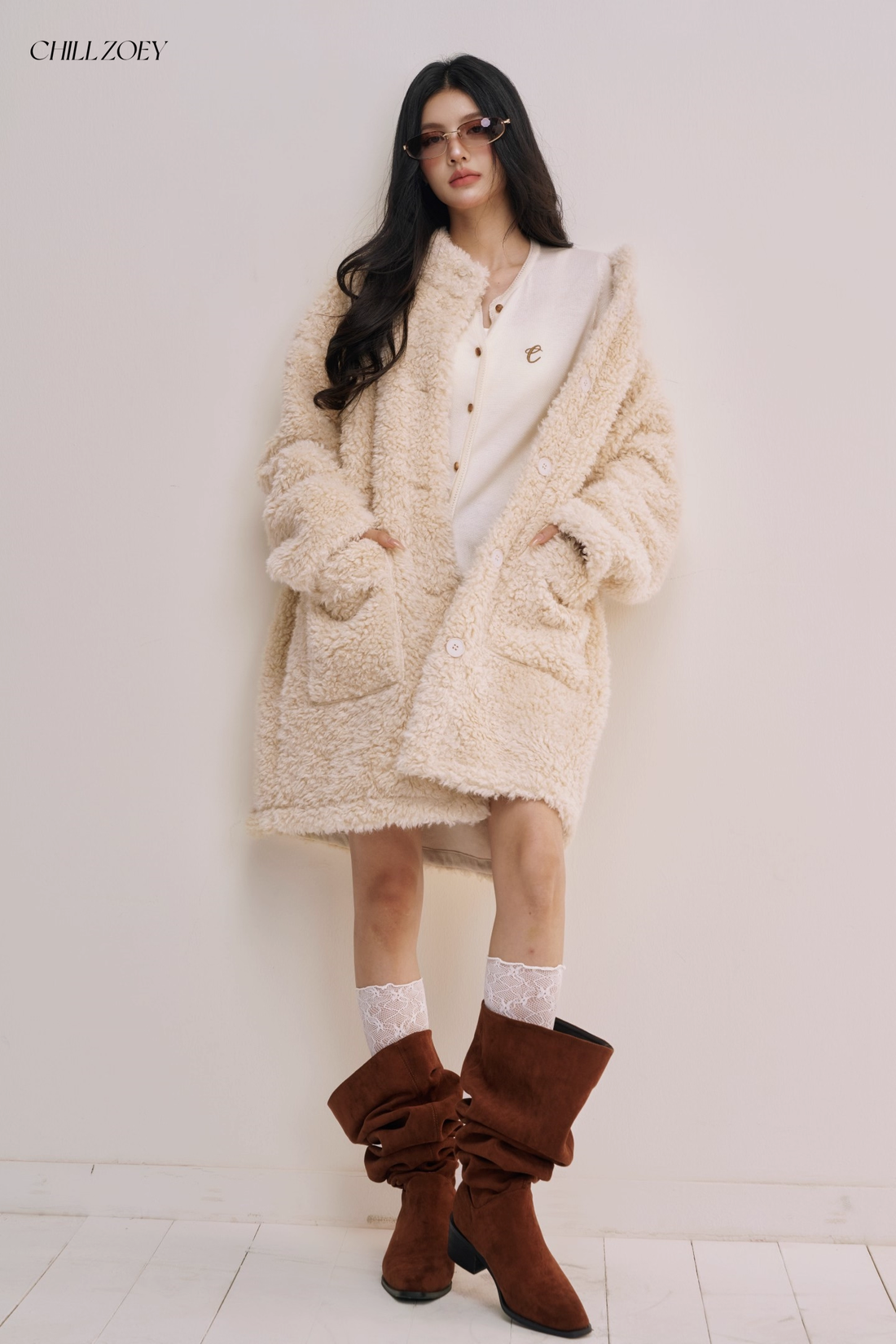 Chill Zoey M690324 Mid-Length Plush Coat(2color)