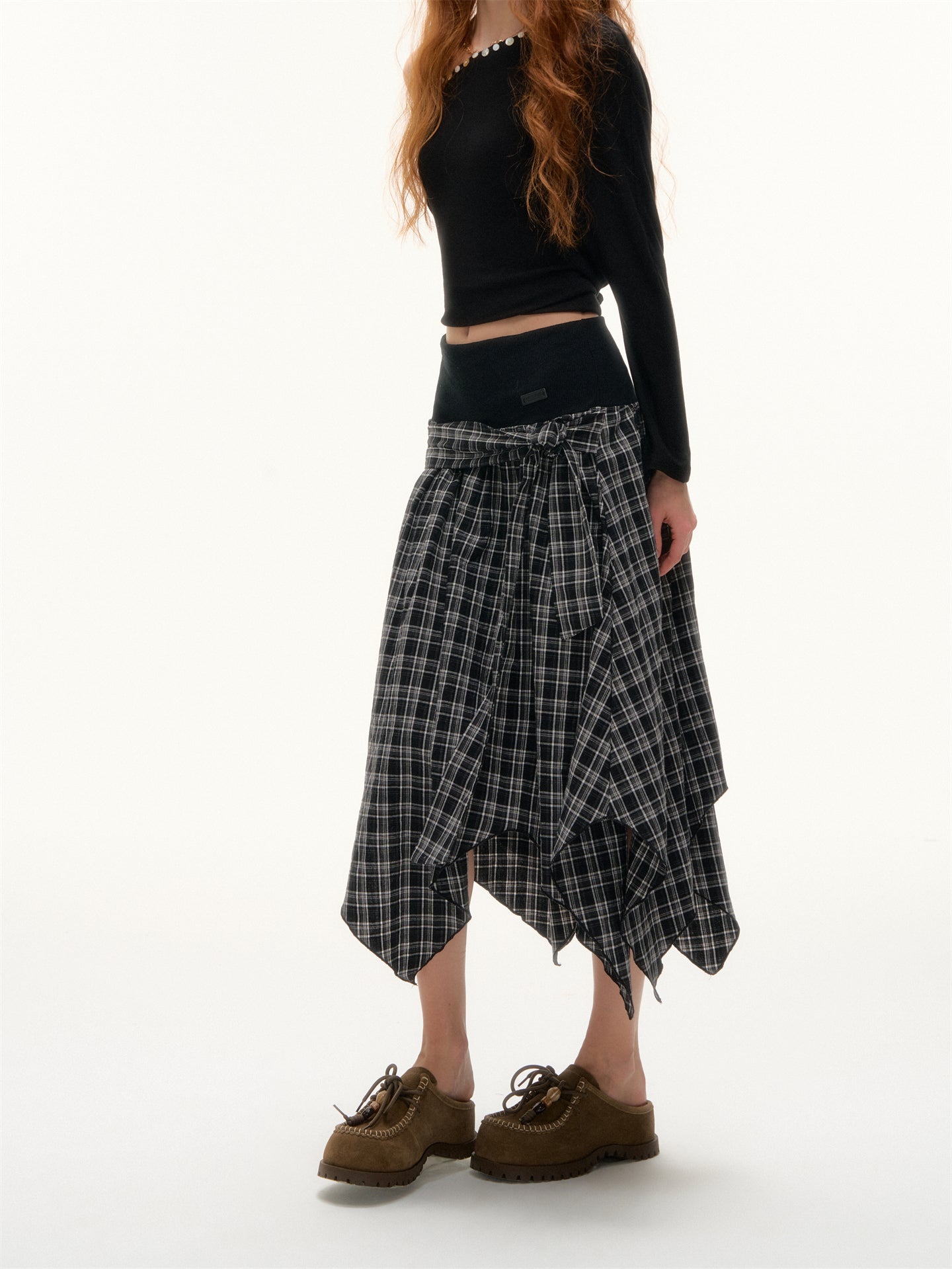 AsGony ASG25397 Irregular hem plaid skirt