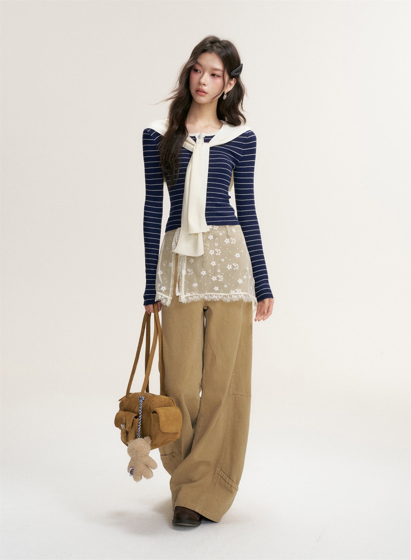 16DEWS 16D25449 Fake two piece slim fit long sleeved knitted top