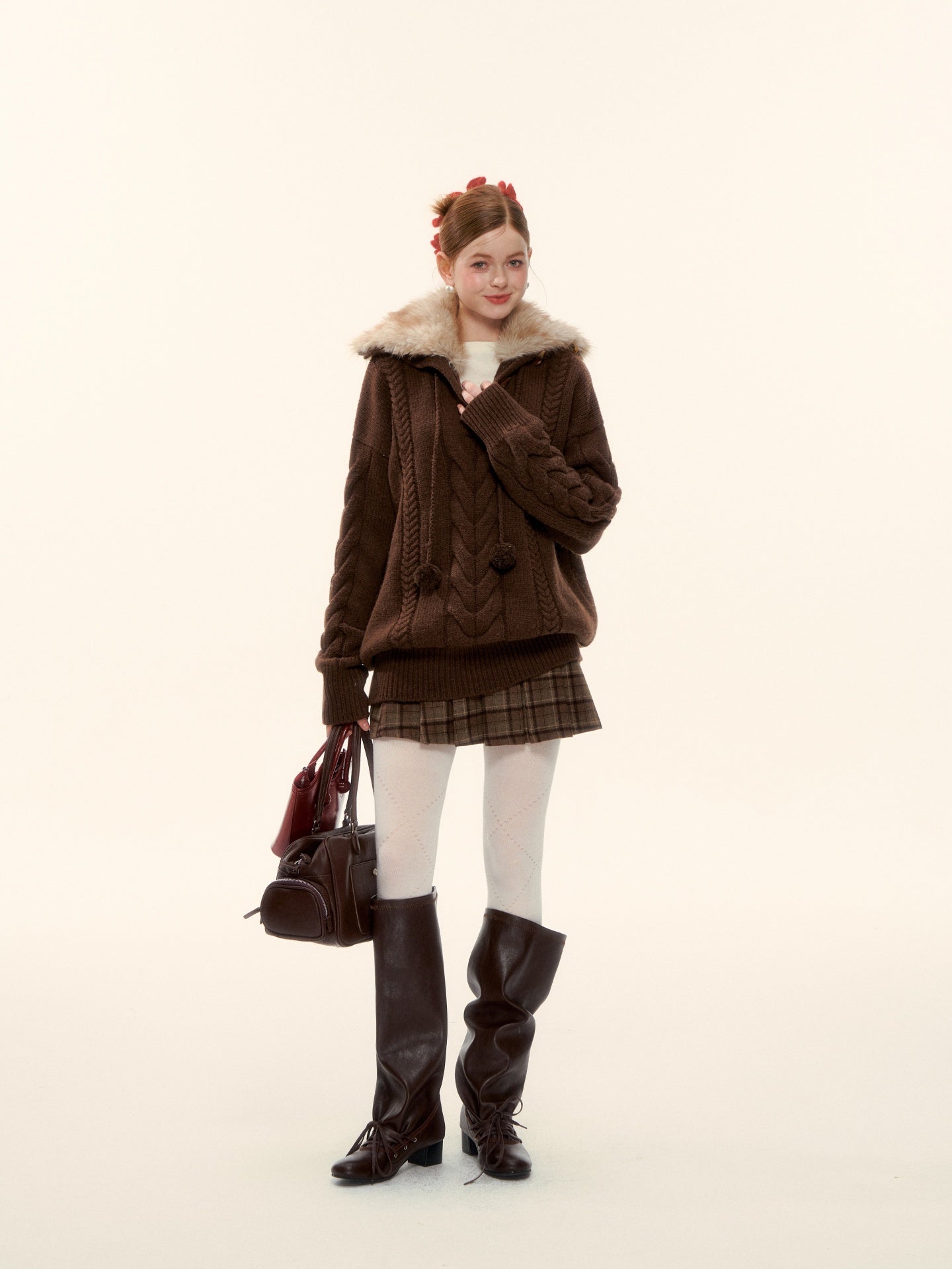 AsGony ASG25619 Detachable wool collar needle twisted pullover sweater