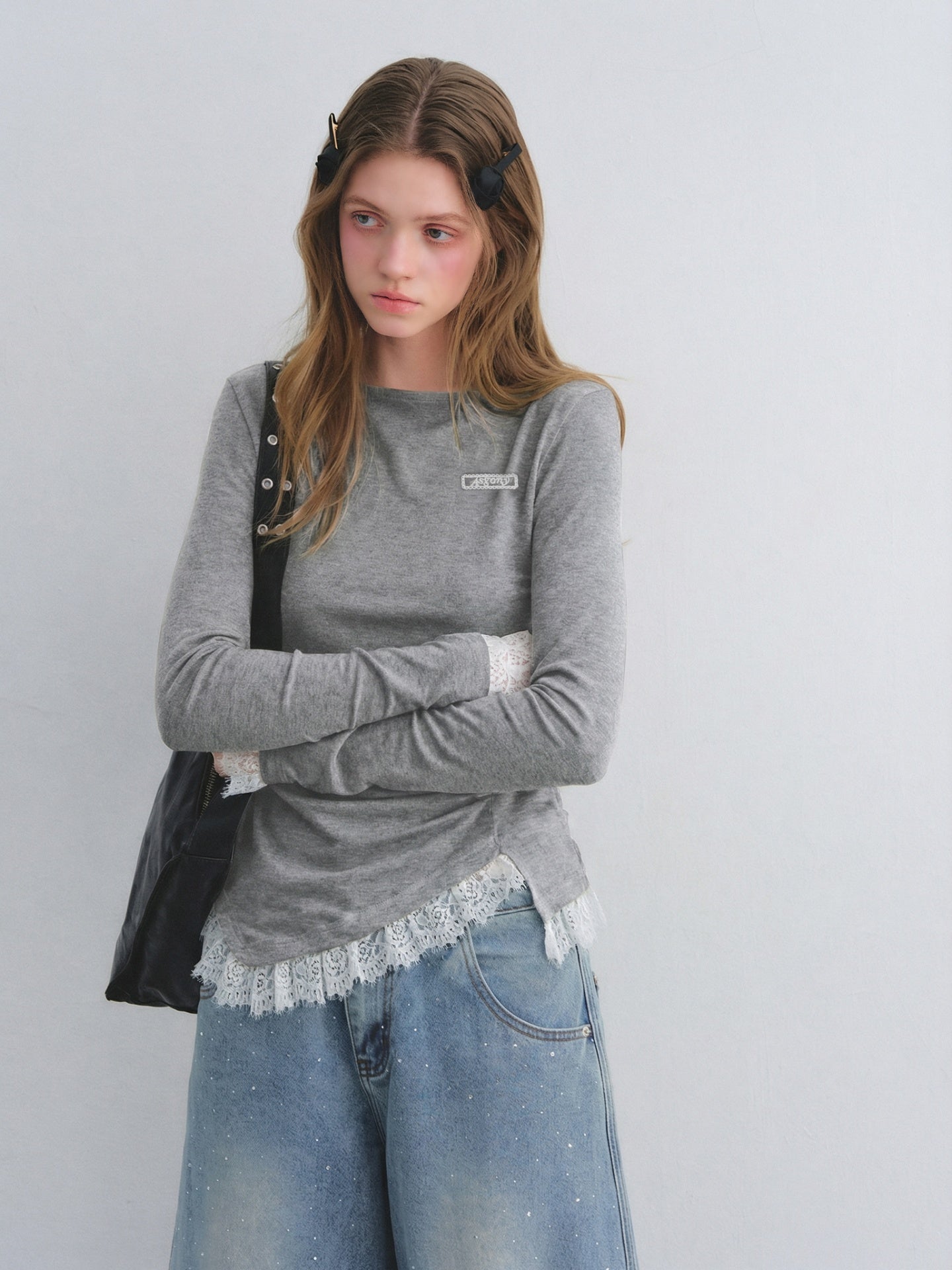 AsGony ASG25680 Irregular lace patchwork waistband bottom top