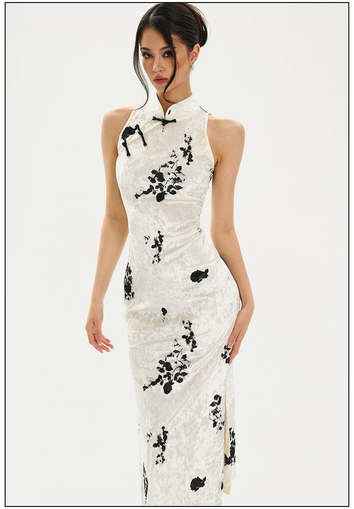 FIND YA WINGS Ink Wash Velvet Midi Cheongsam
