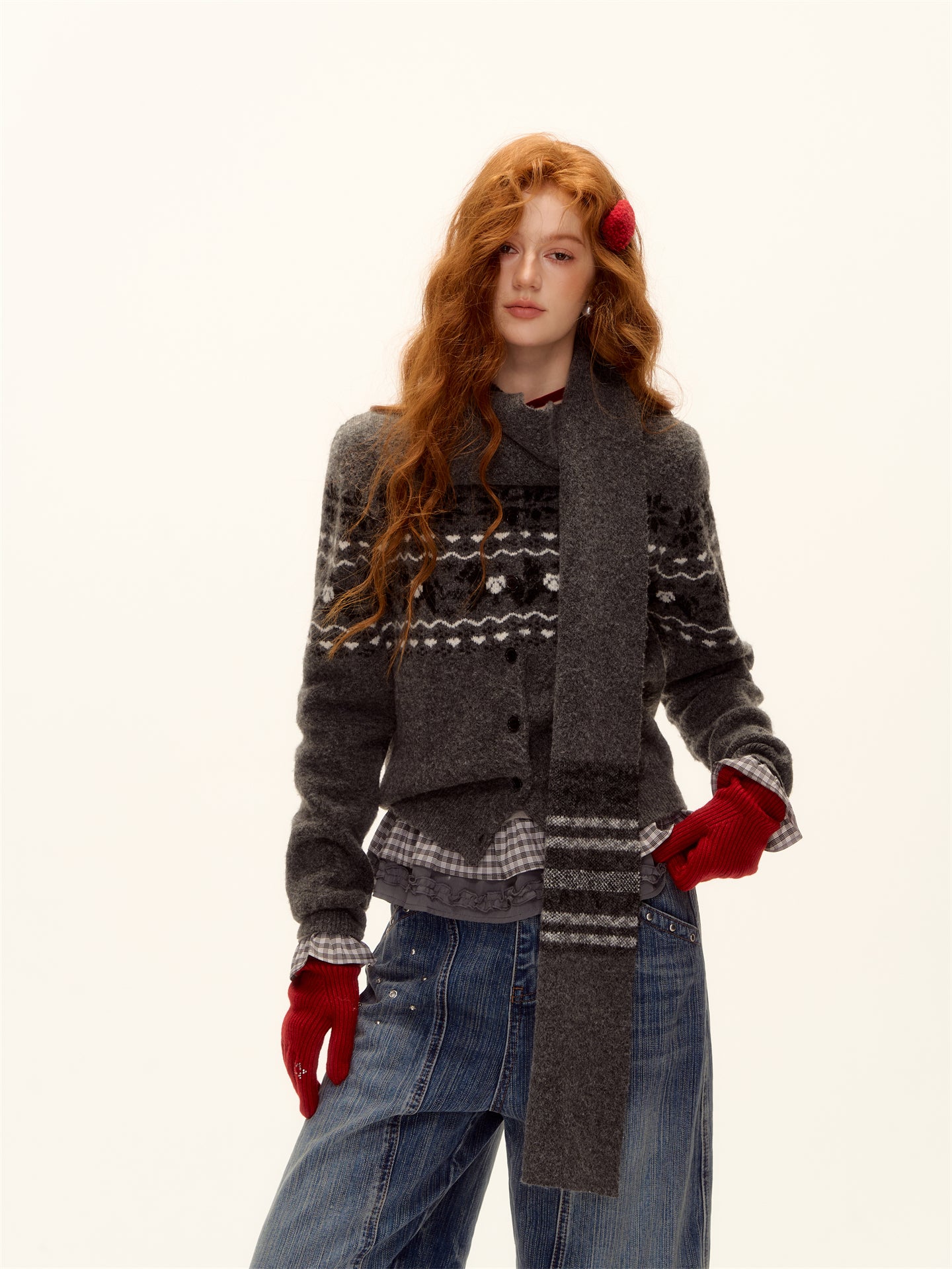 AsGony ASG25515 Simple solid color five finger knitted gloves