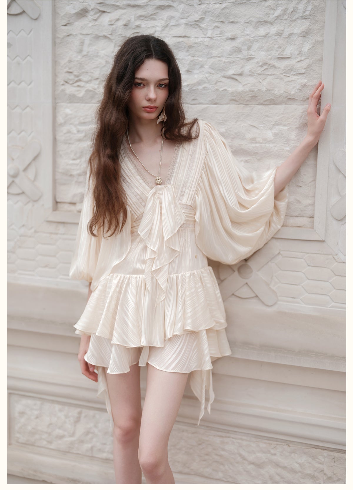 SHEERLUCK SLLYQ26702 Wing V-Neck Batwing Sleeve Dress-Creamy Apricot