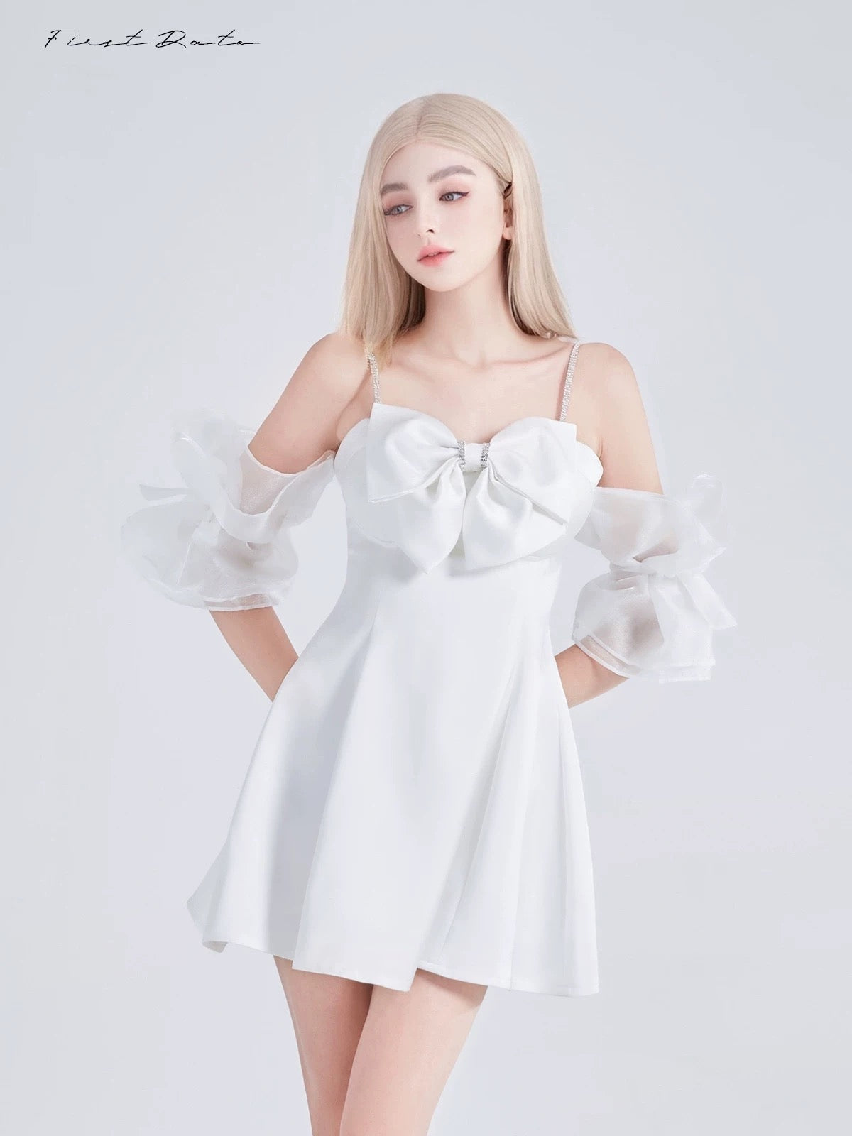 First Date Alina Dress -white