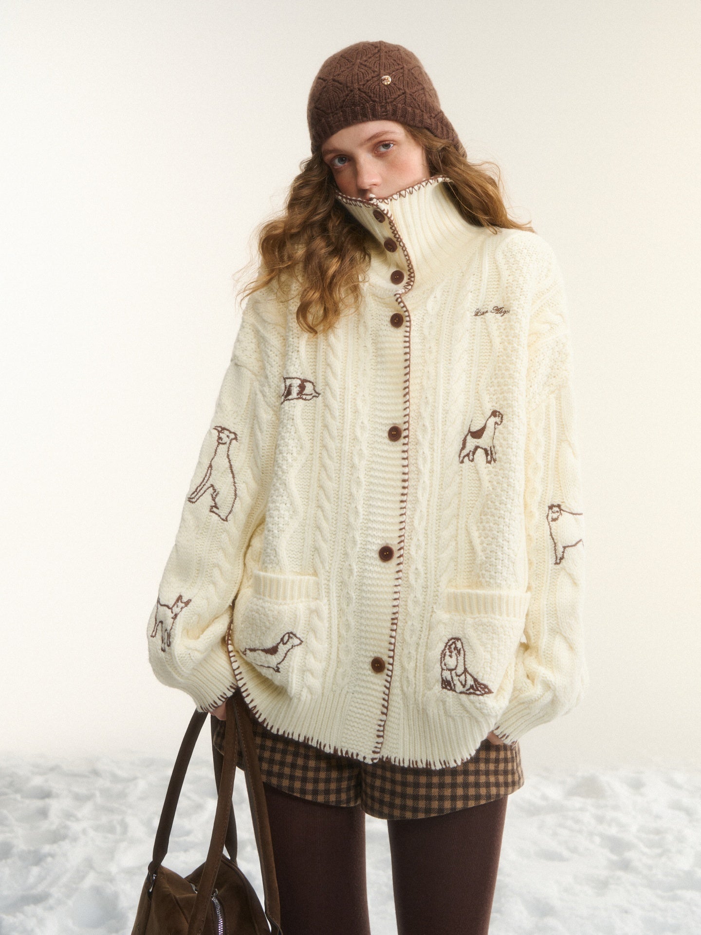 AsGony ASG25557 Wool Embroidered Stand up Collar Twisted Knitted Coat