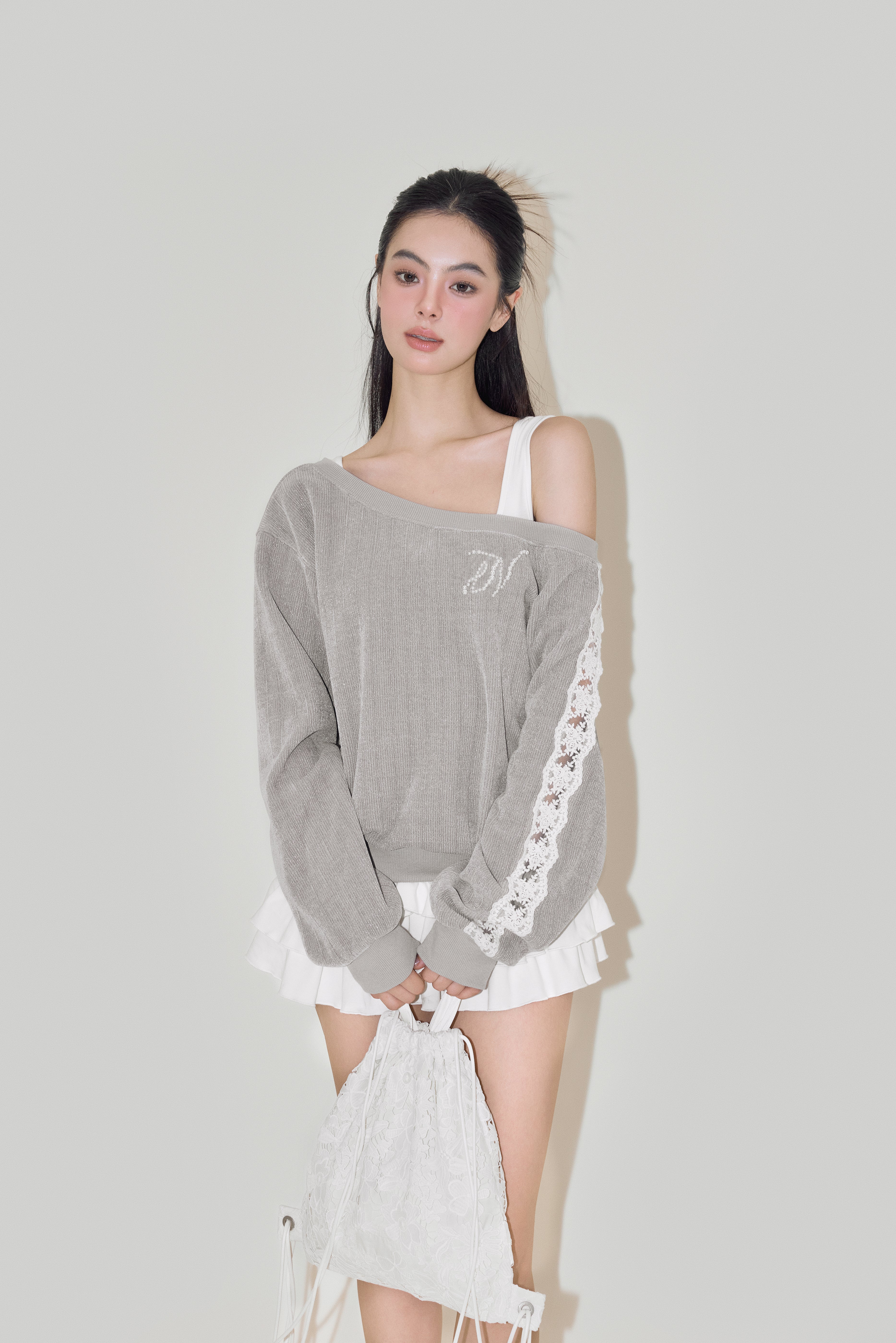 NOMEANSNO Lace Grey One-shoulder Hoodie