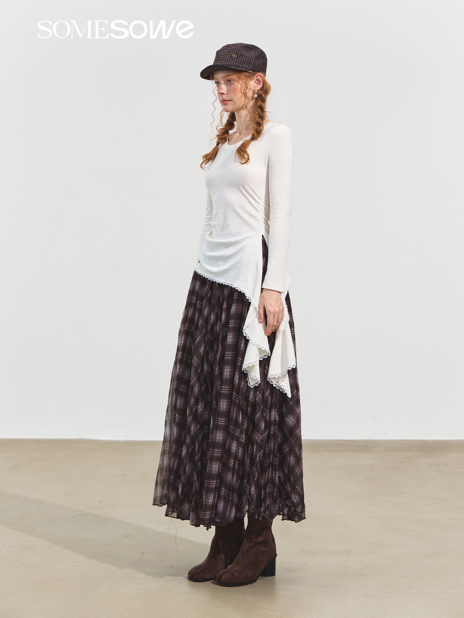 SOMESOWE S2508245 Asymmetric wrinkled top