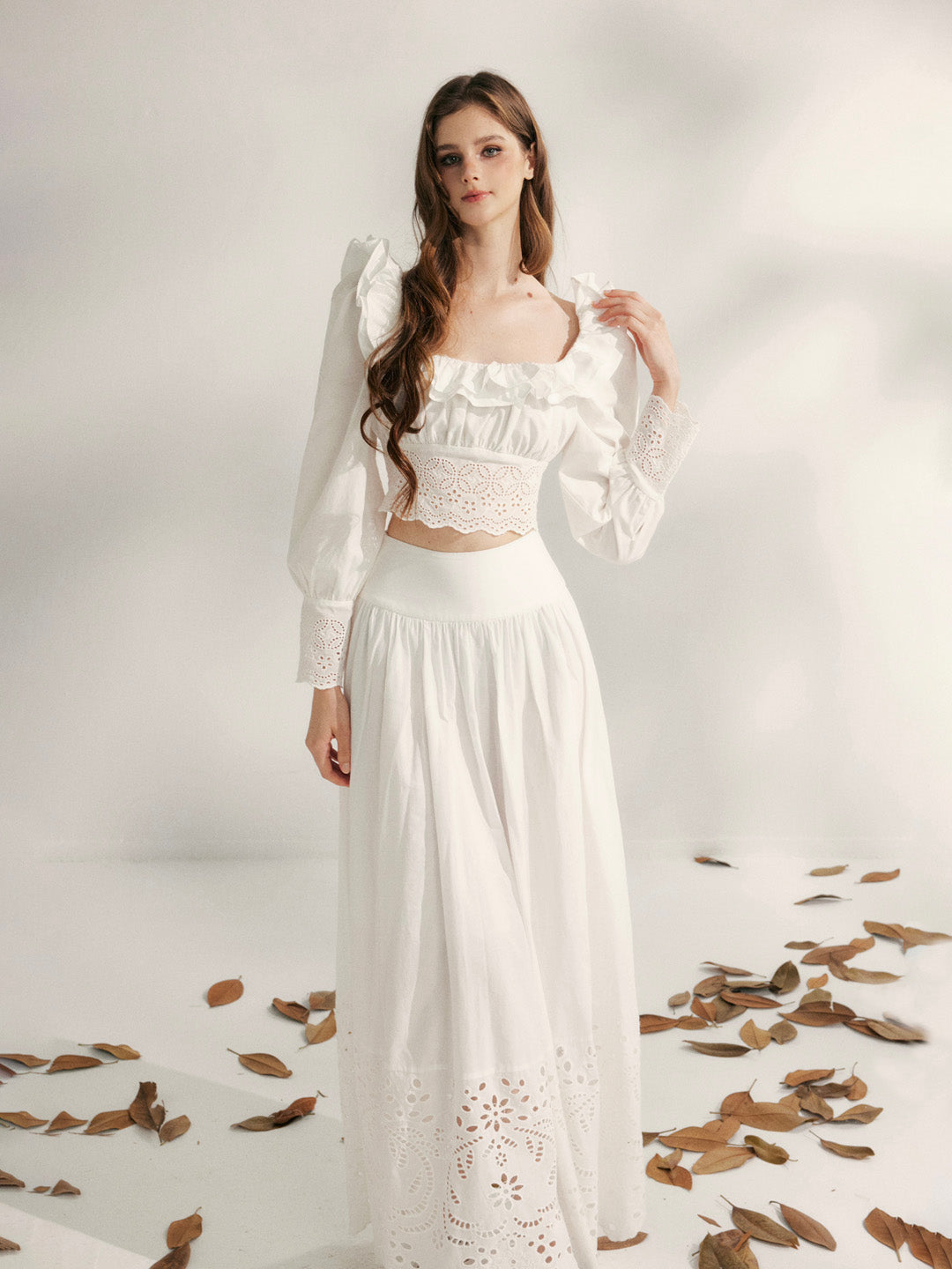 YZZI HE French embroidery hollowed out lace top + skirt set