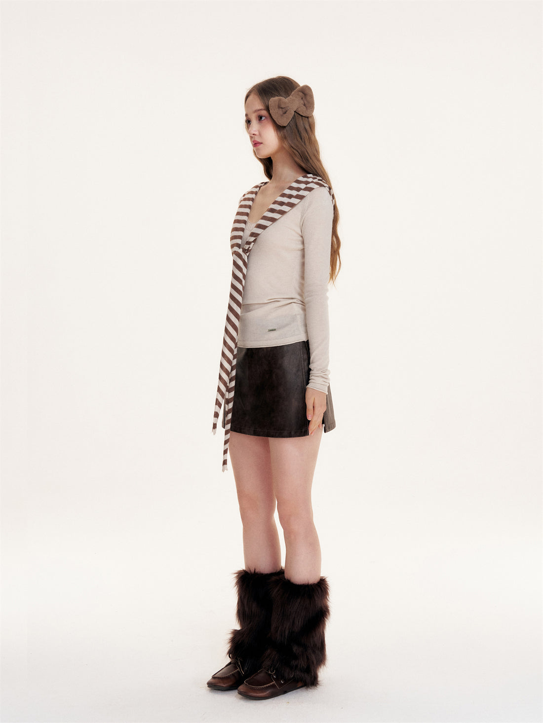 16DEWS 16D25418 Striped shawl V-neck knitted base top