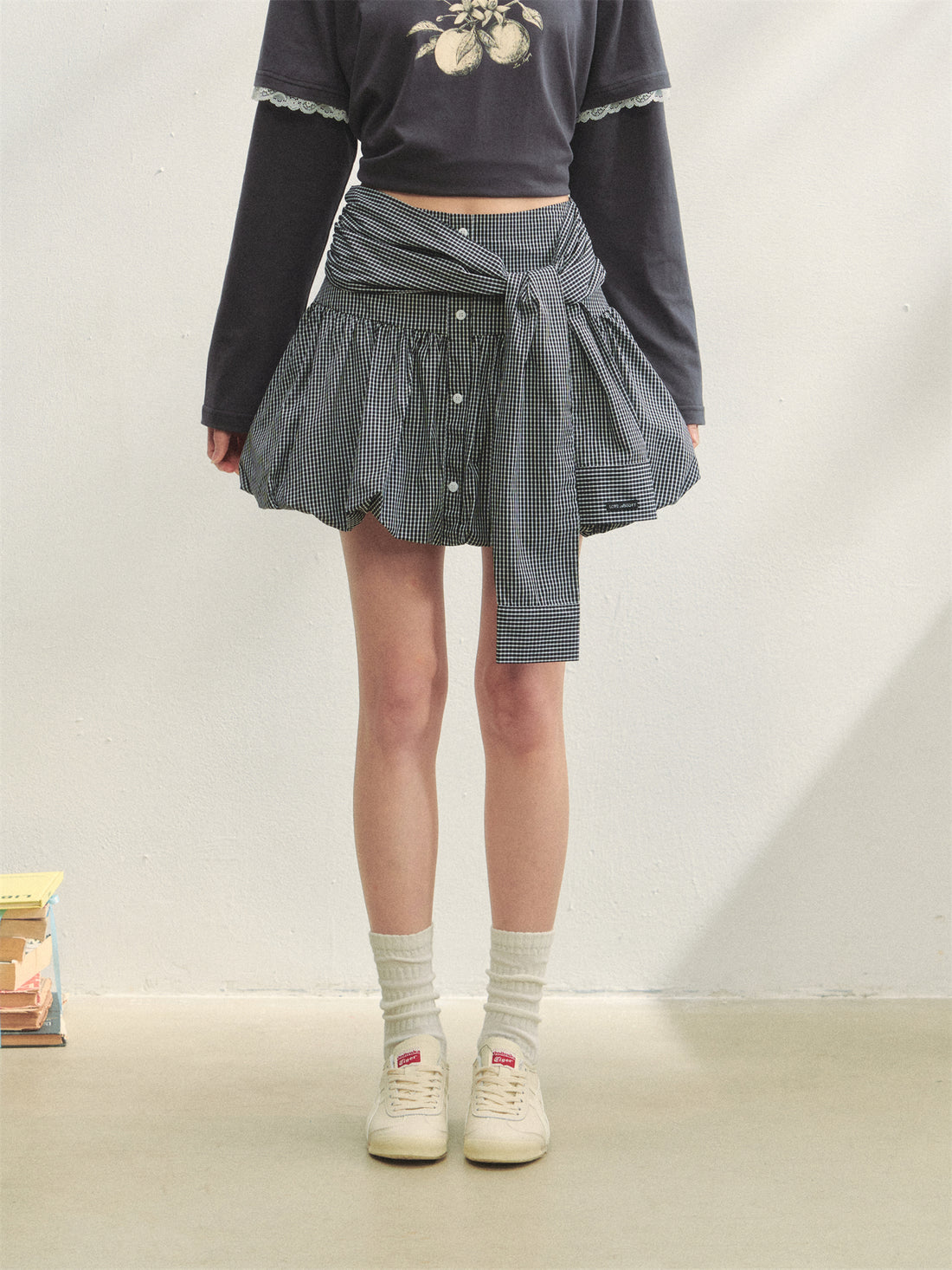AsGony ASG25298 Plaid strap embroidered flower bud skirt