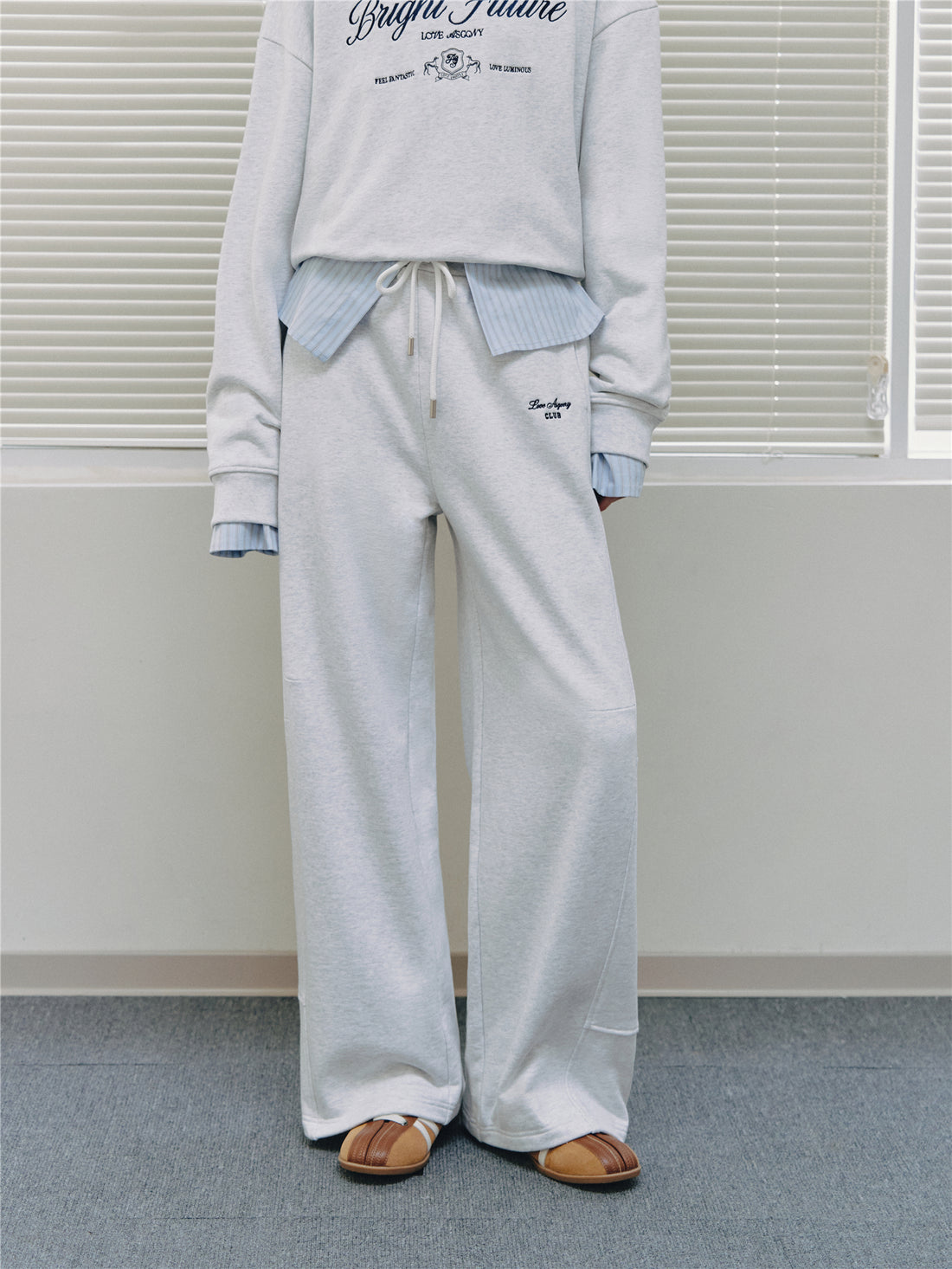 Asgony ASG26538 Elastic Drawstring Paneled Barrel Sweatpants